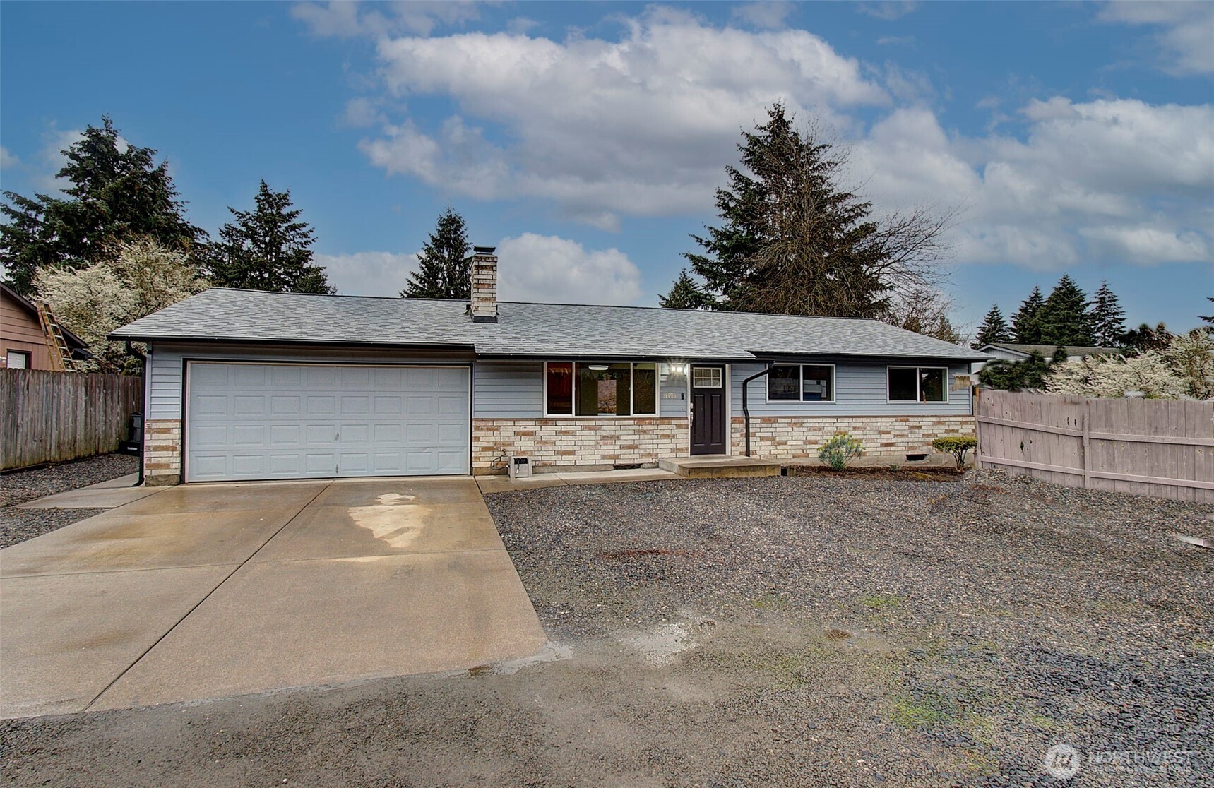 14405 Ne 39th Street Property Photo