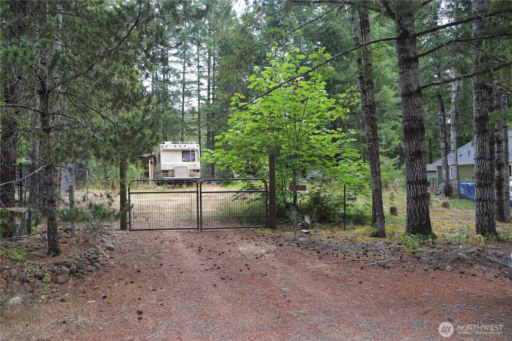 151 N Hamma Hamma Drive Property Photo 1