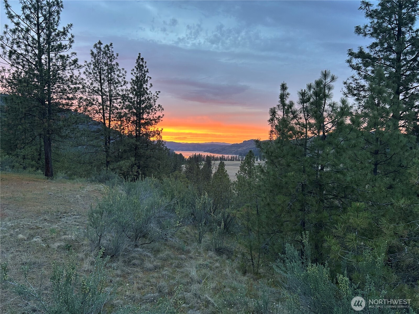 38800 E Sand Flats Property Photo 3