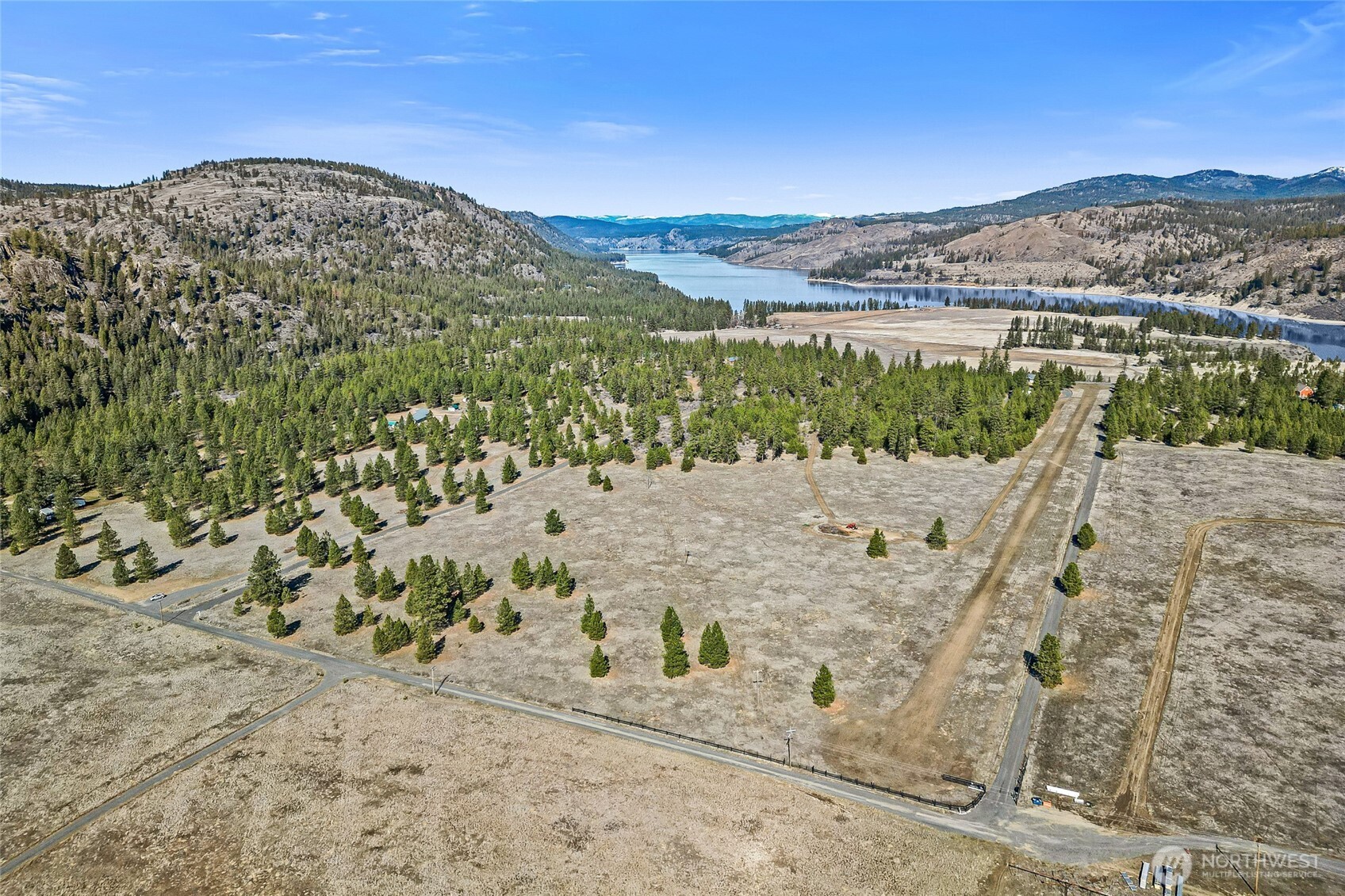 38800 E Sand Flats Property Photo 5