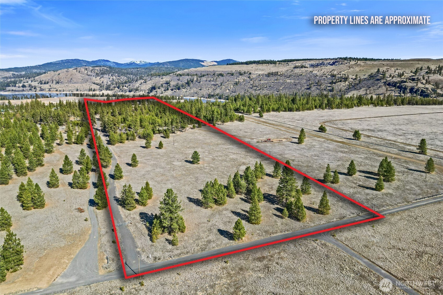 38800 E Sand Flats Property Photo 6
