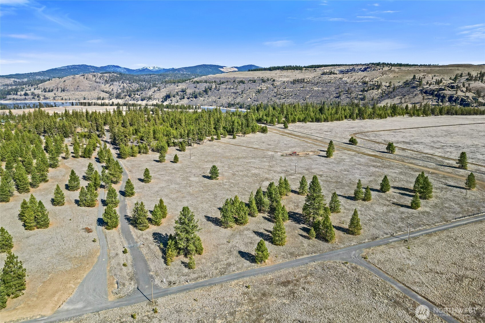 38800 E Sand Flats Property Photo 7