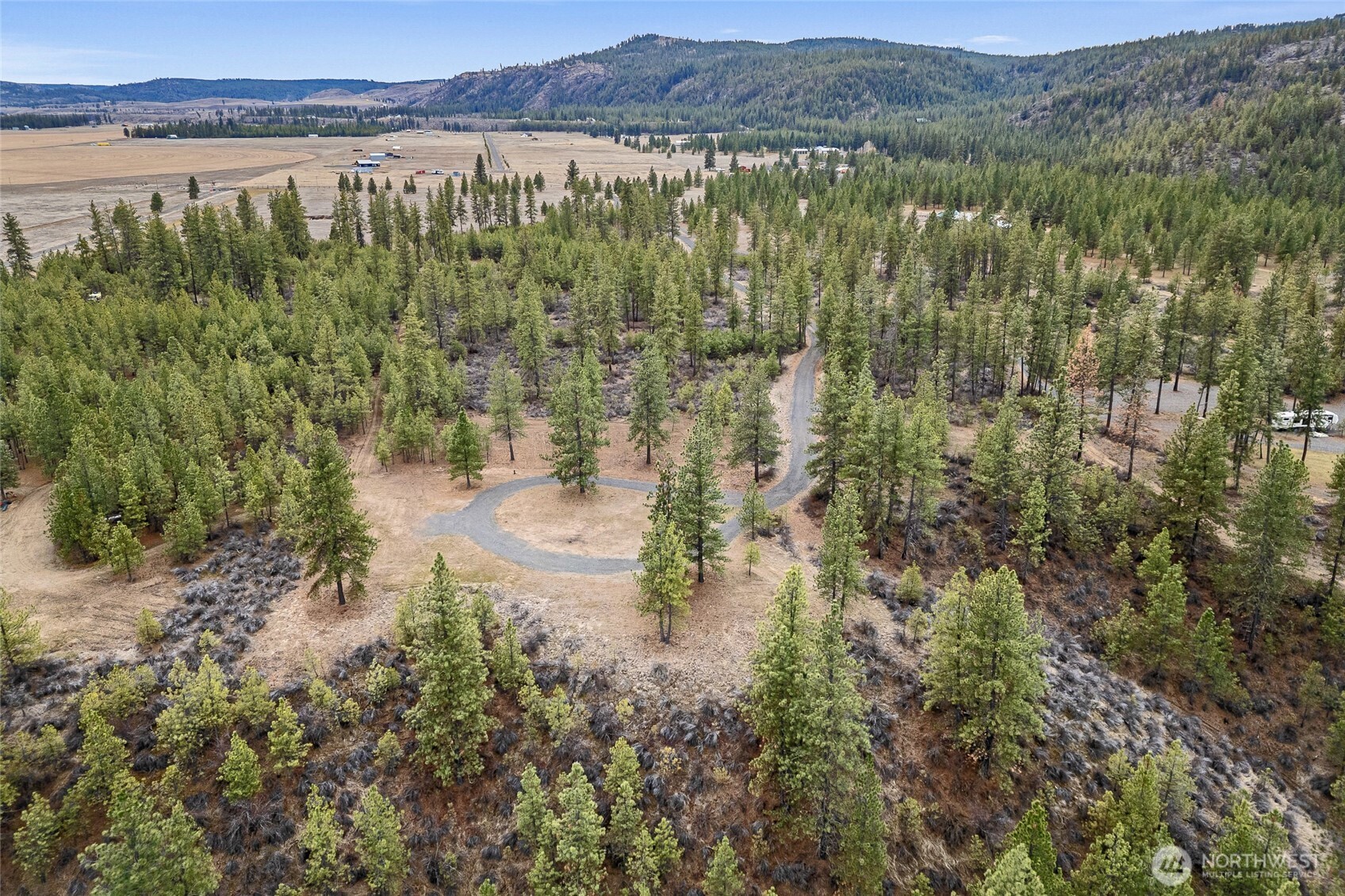 38800 E Sand Flats Property Photo 10