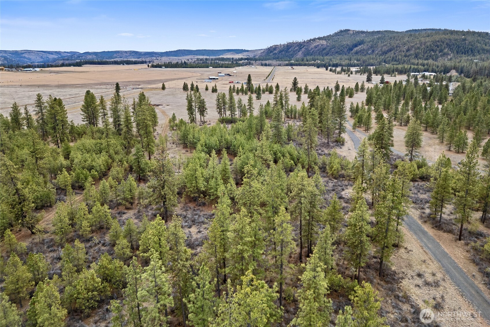38800 E Sand Flats Property Photo 24