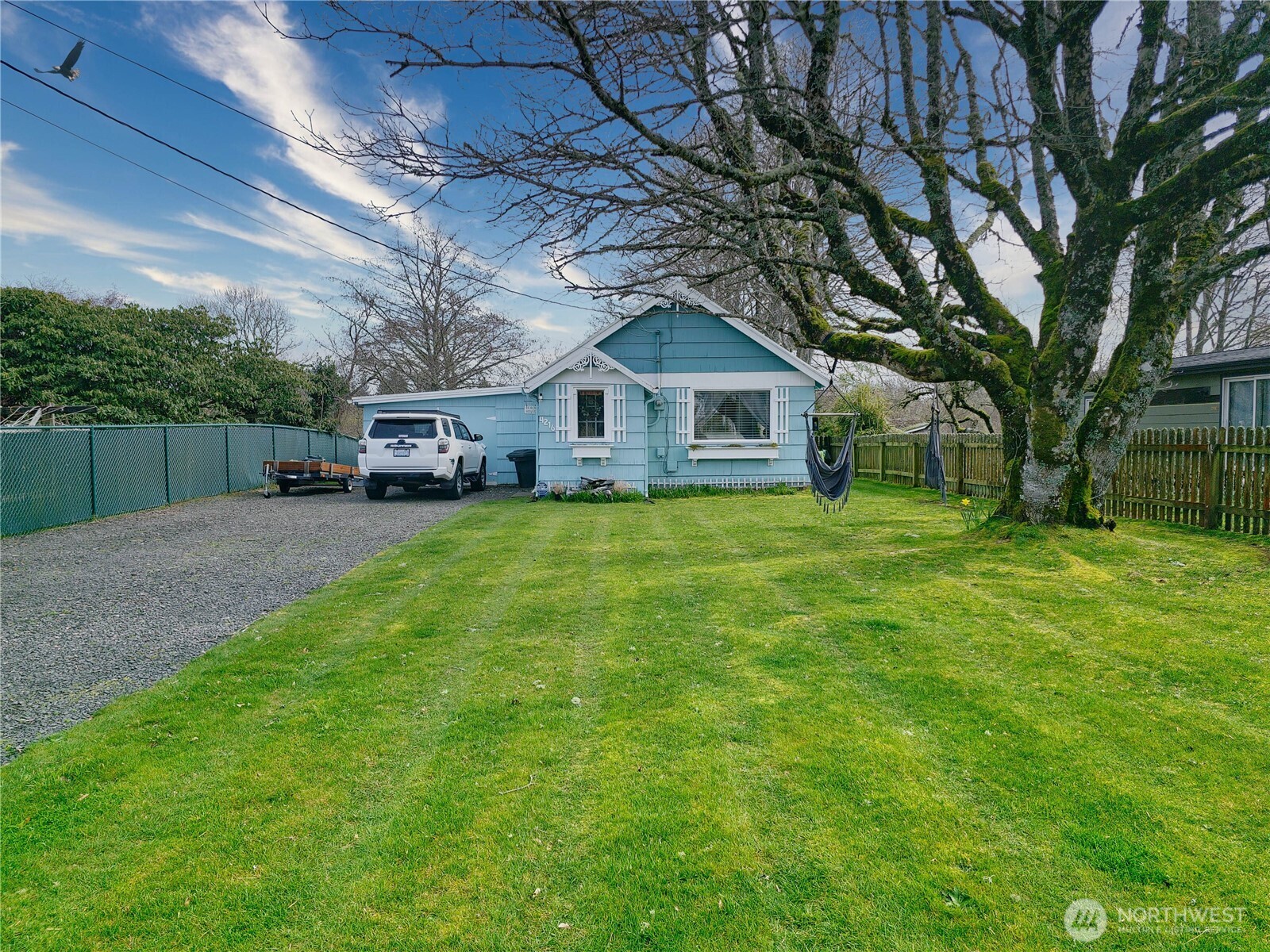 4216 N Place Property Photo