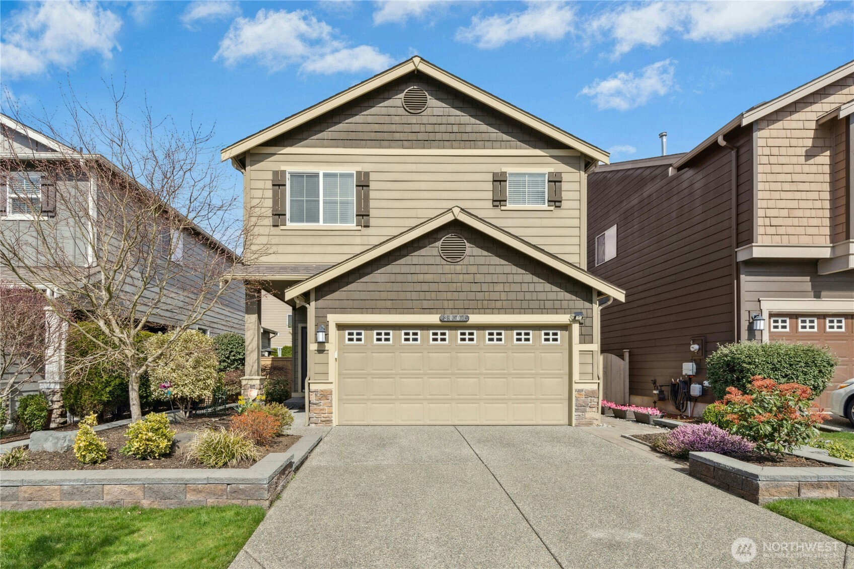 North Creek High School Real Estate Listings Main Image