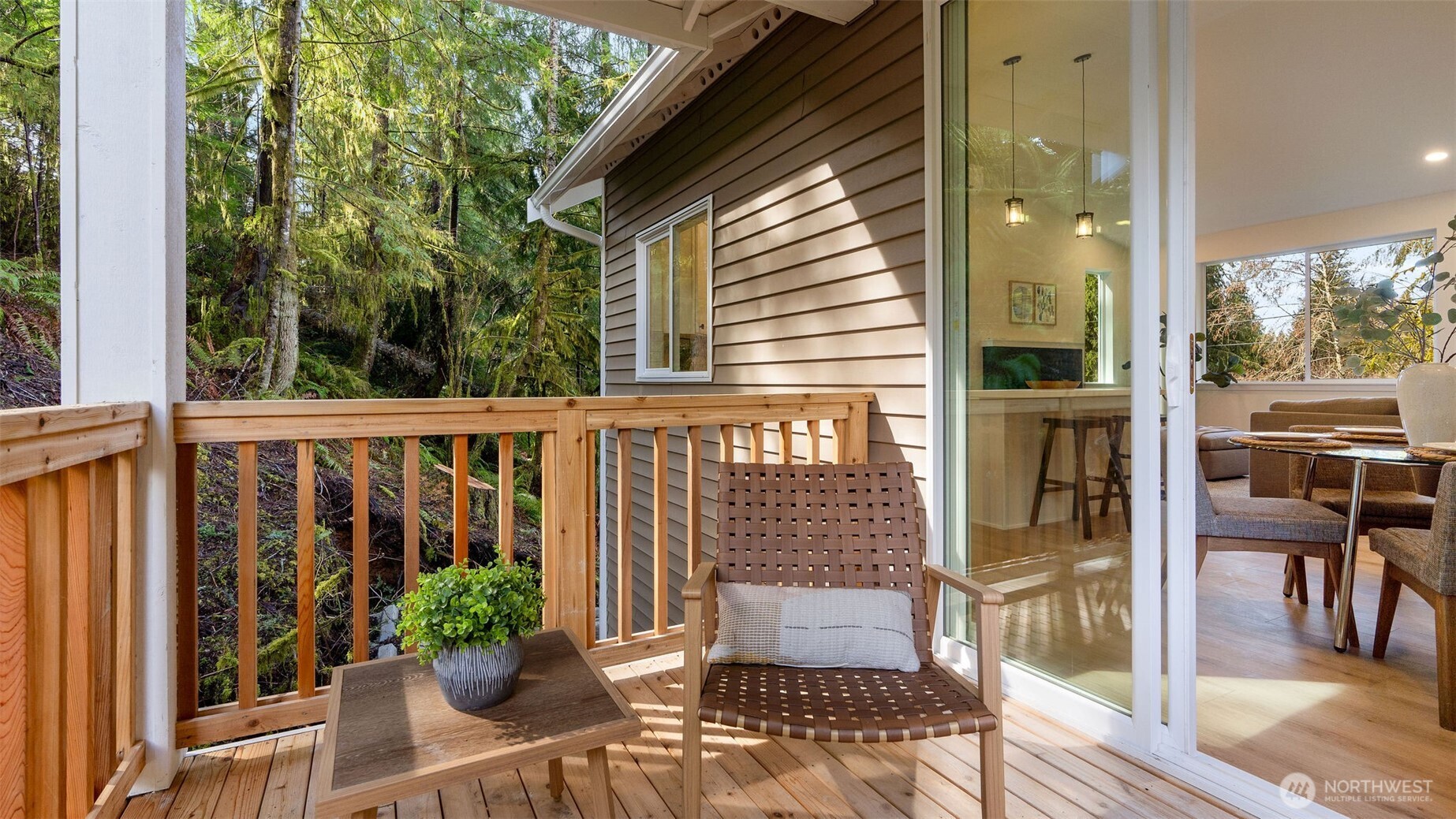 13725 Forest Way Property Photo 16