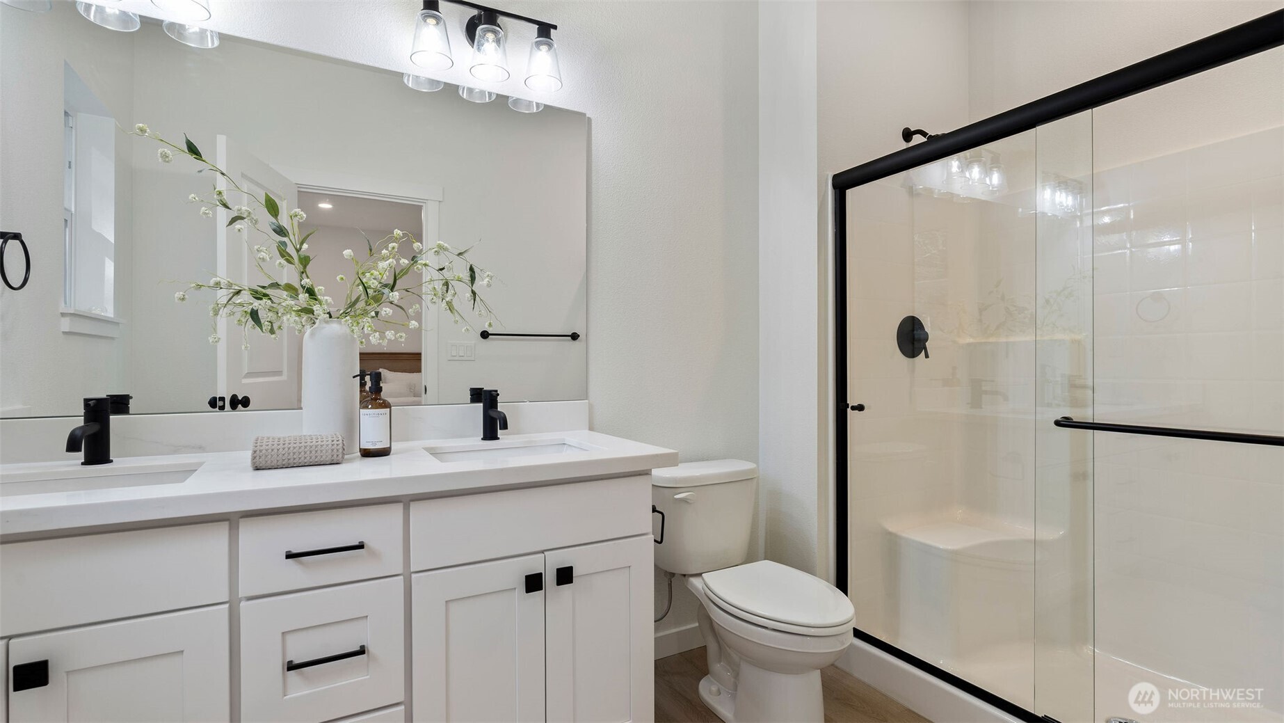 13725 Forest Way Property Photo 25