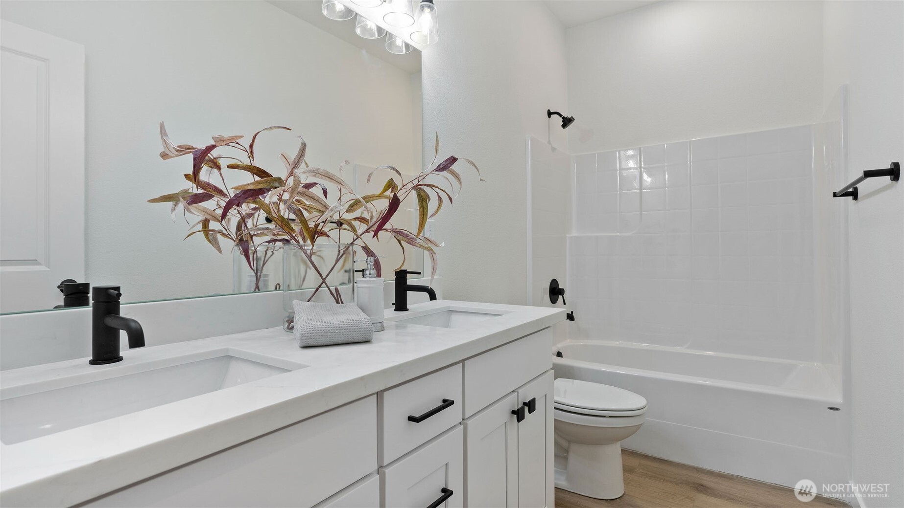 13725 Forest Way Property Photo 27