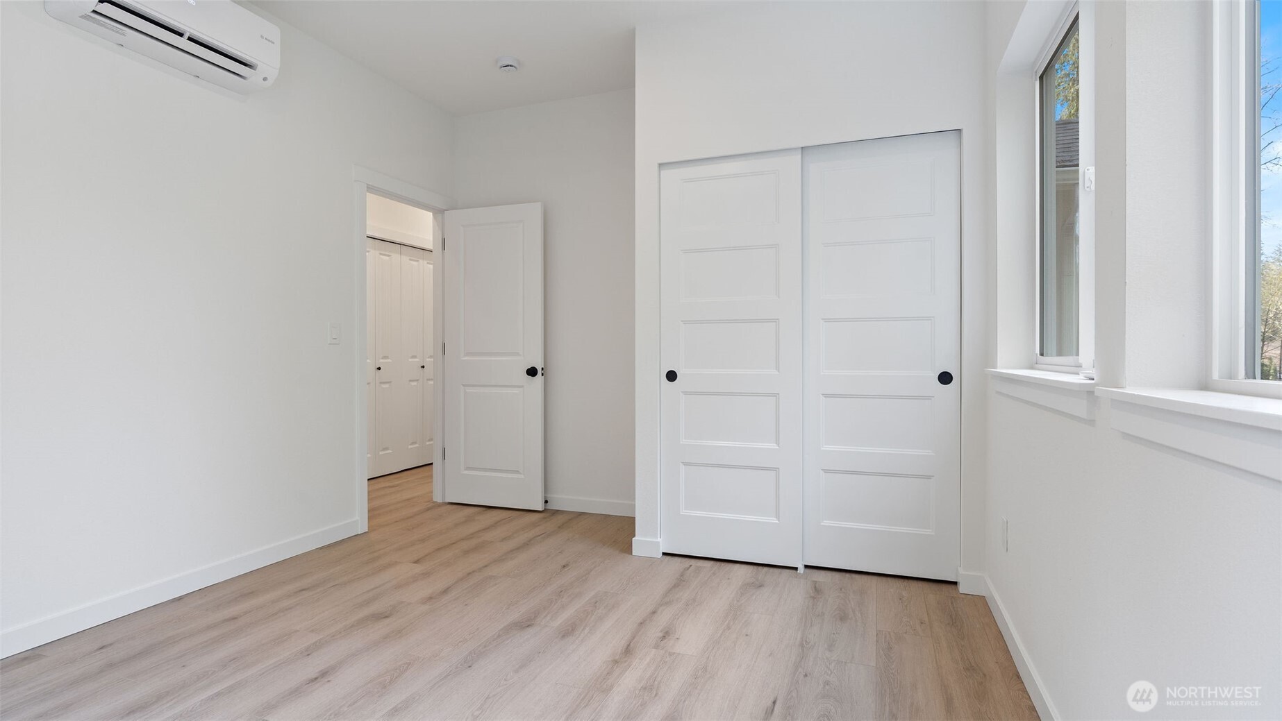 13725 Forest Way Property Photo 28