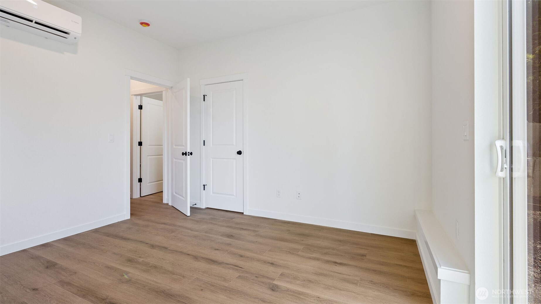 13725 Forest Way Property Photo 31
