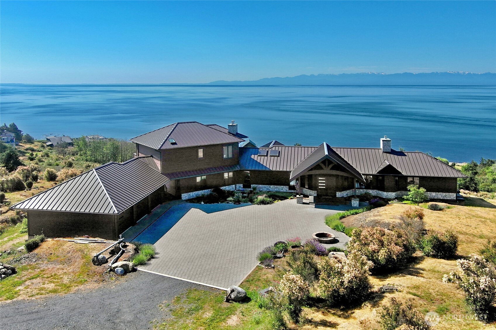 115 Clipper Way Property Photo