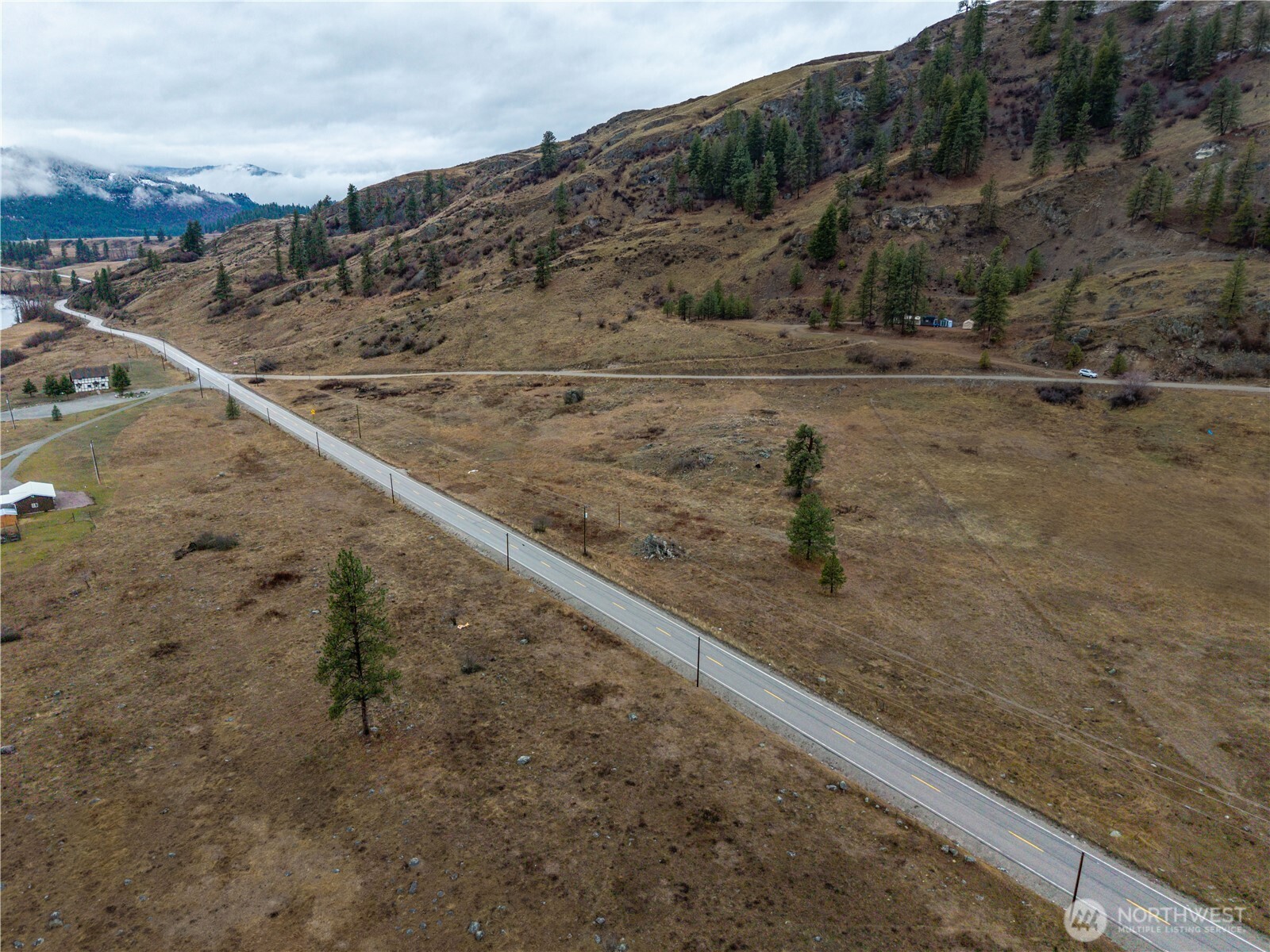 18277 Hwy 21 Property Photo 6