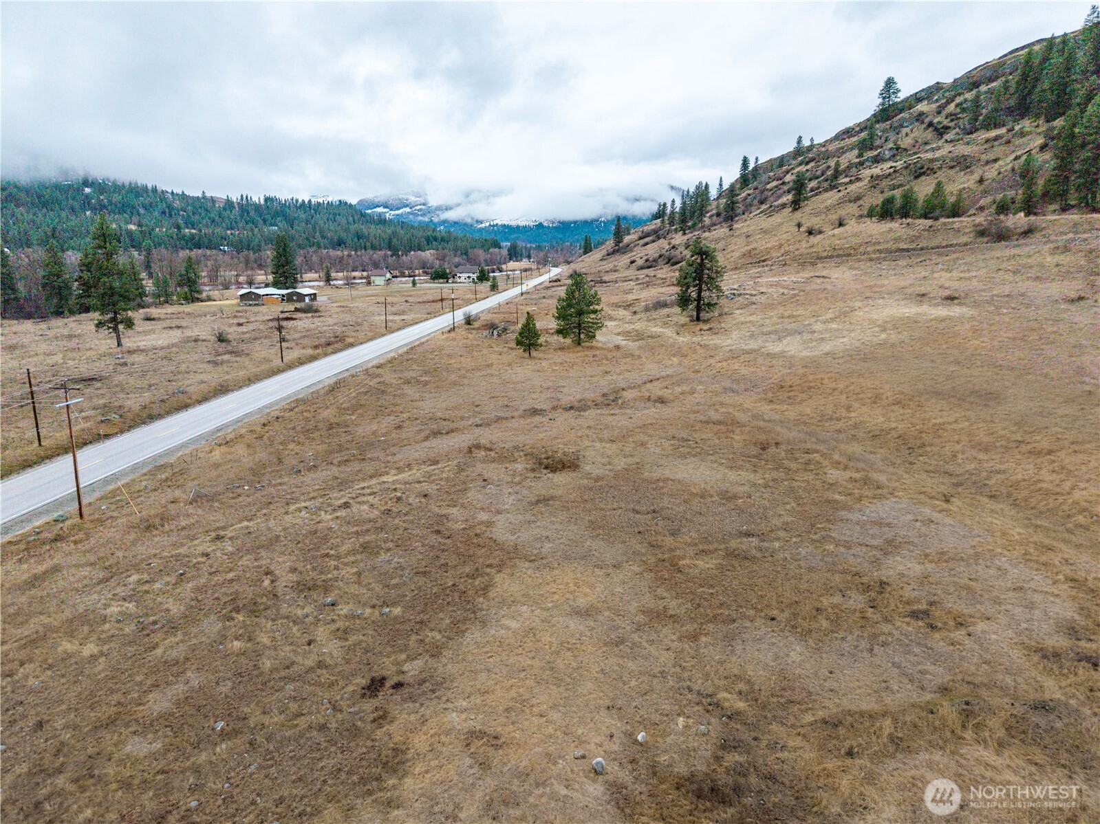 18277 Hwy 21 Property Photo 8