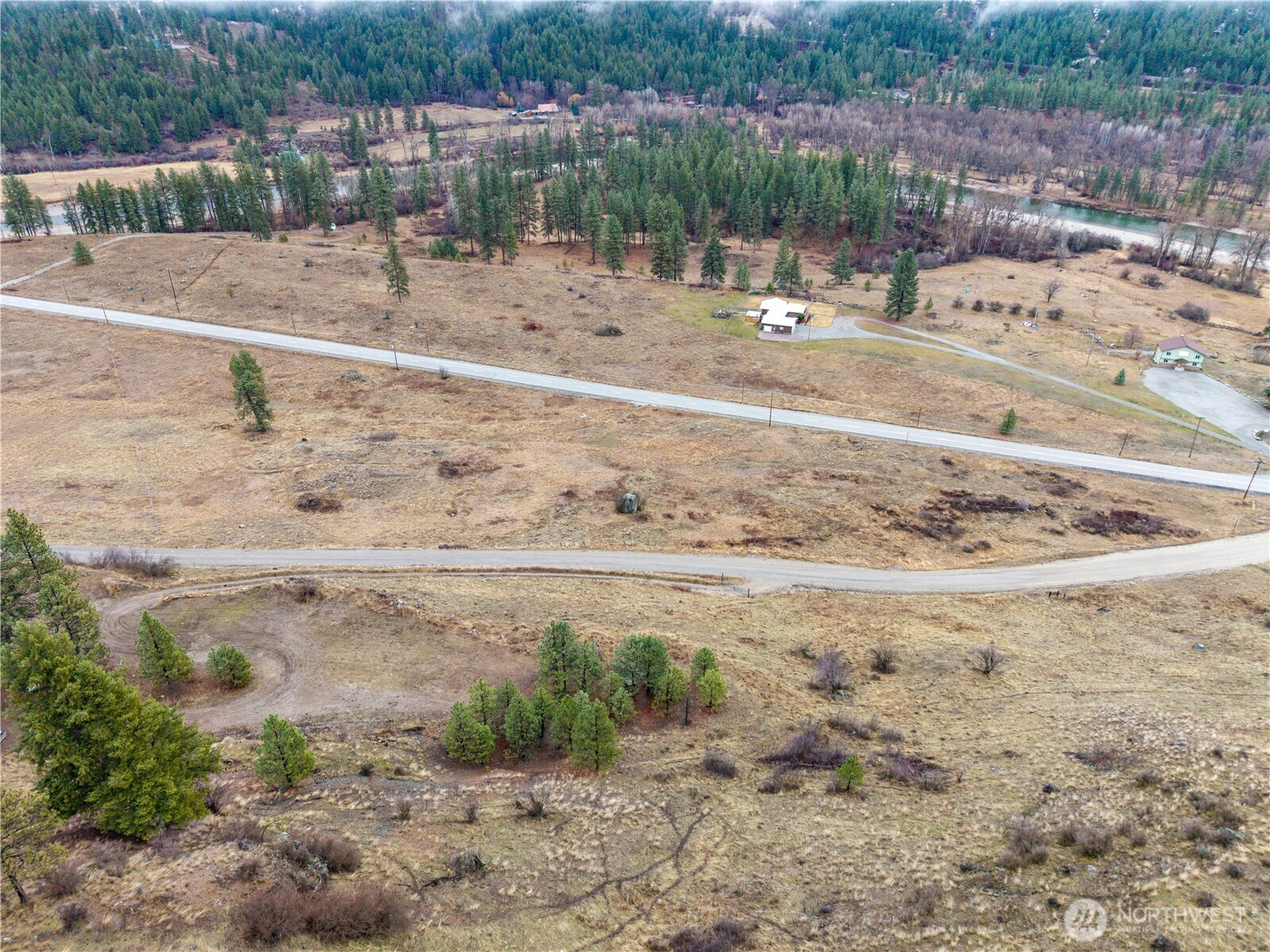 18277 Hwy 21 Property Photo 13