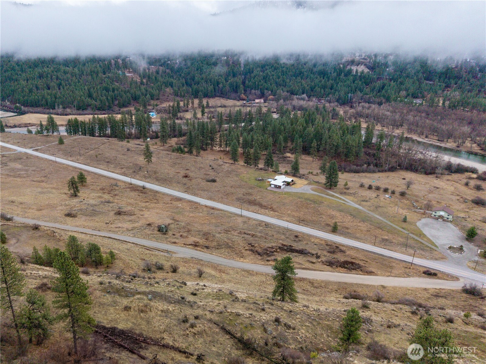 18277 Hwy 21 Property Photo 15