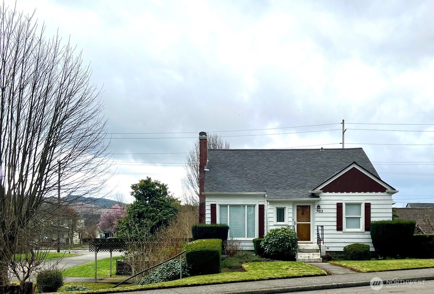 603 W Pioneer Property Photo