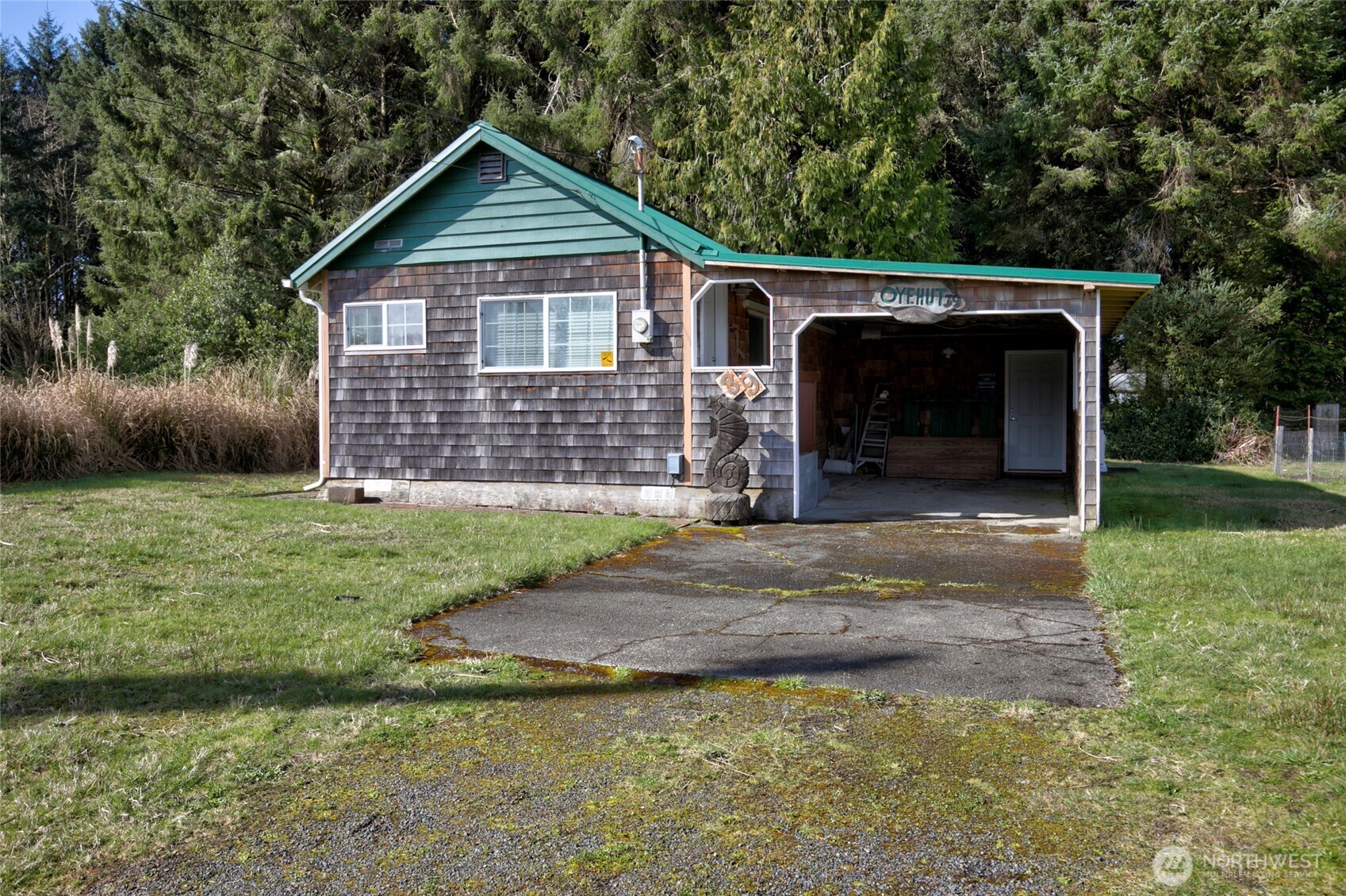 39 Oyehut Road Property Photo 6