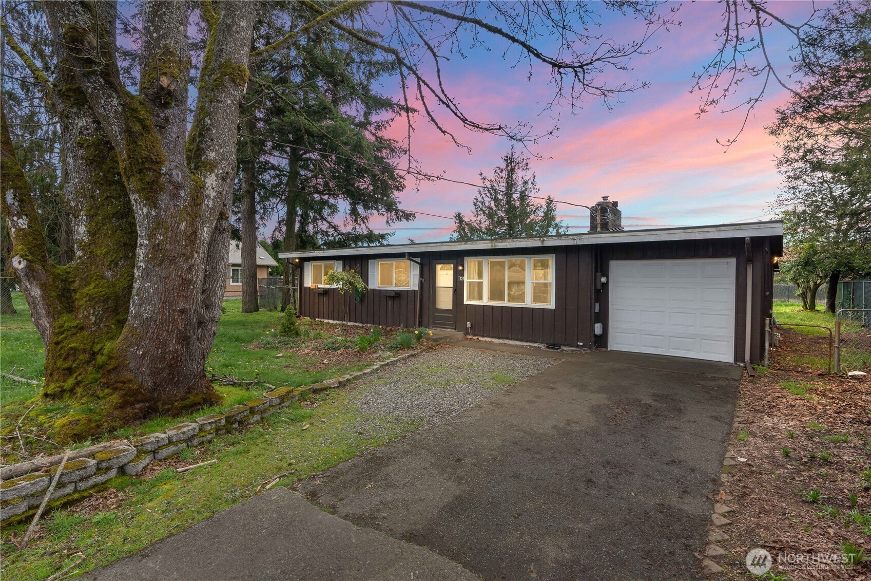 1038 108th Street Property Photo 1