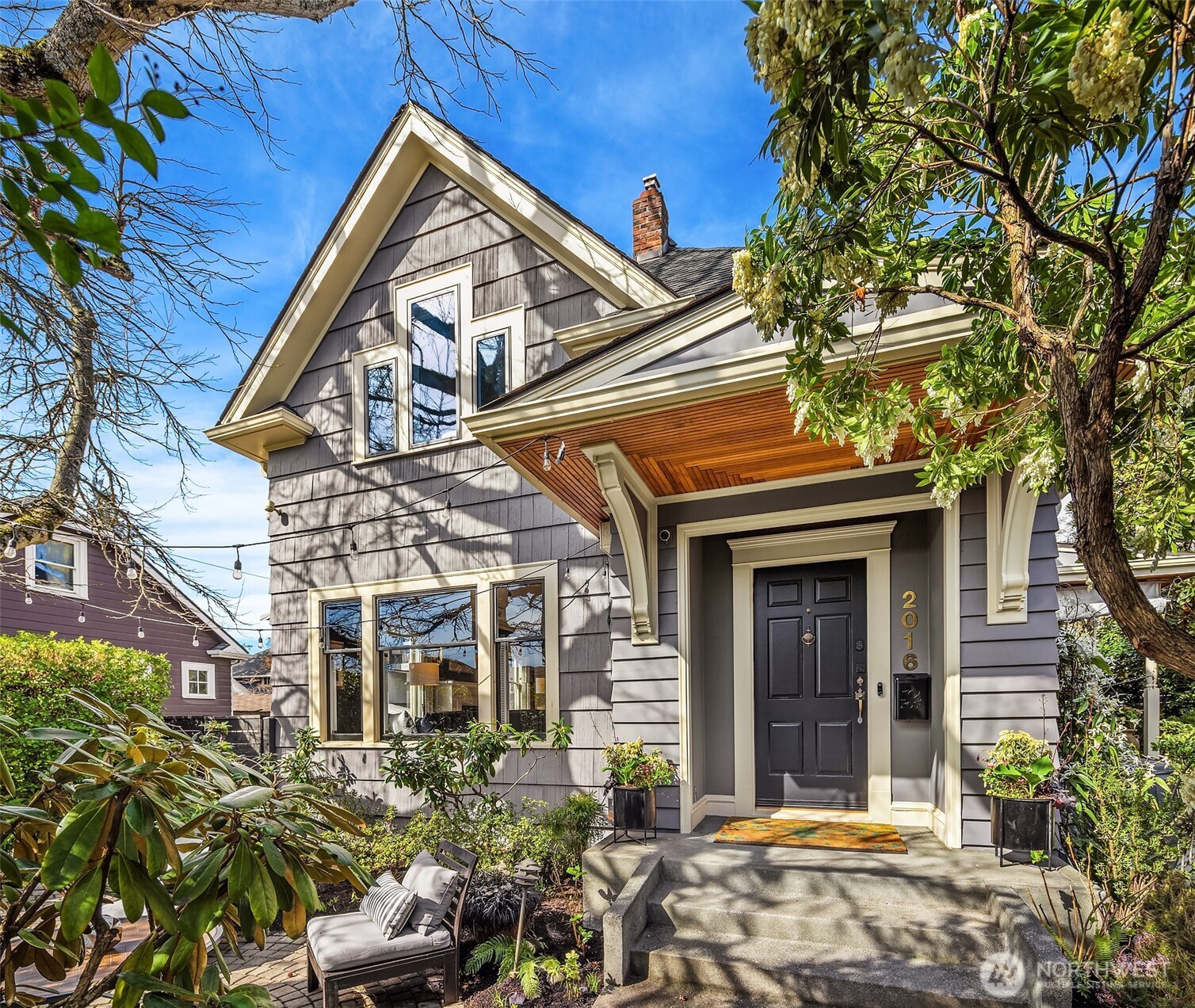 2016 E Republican Street Property Photo