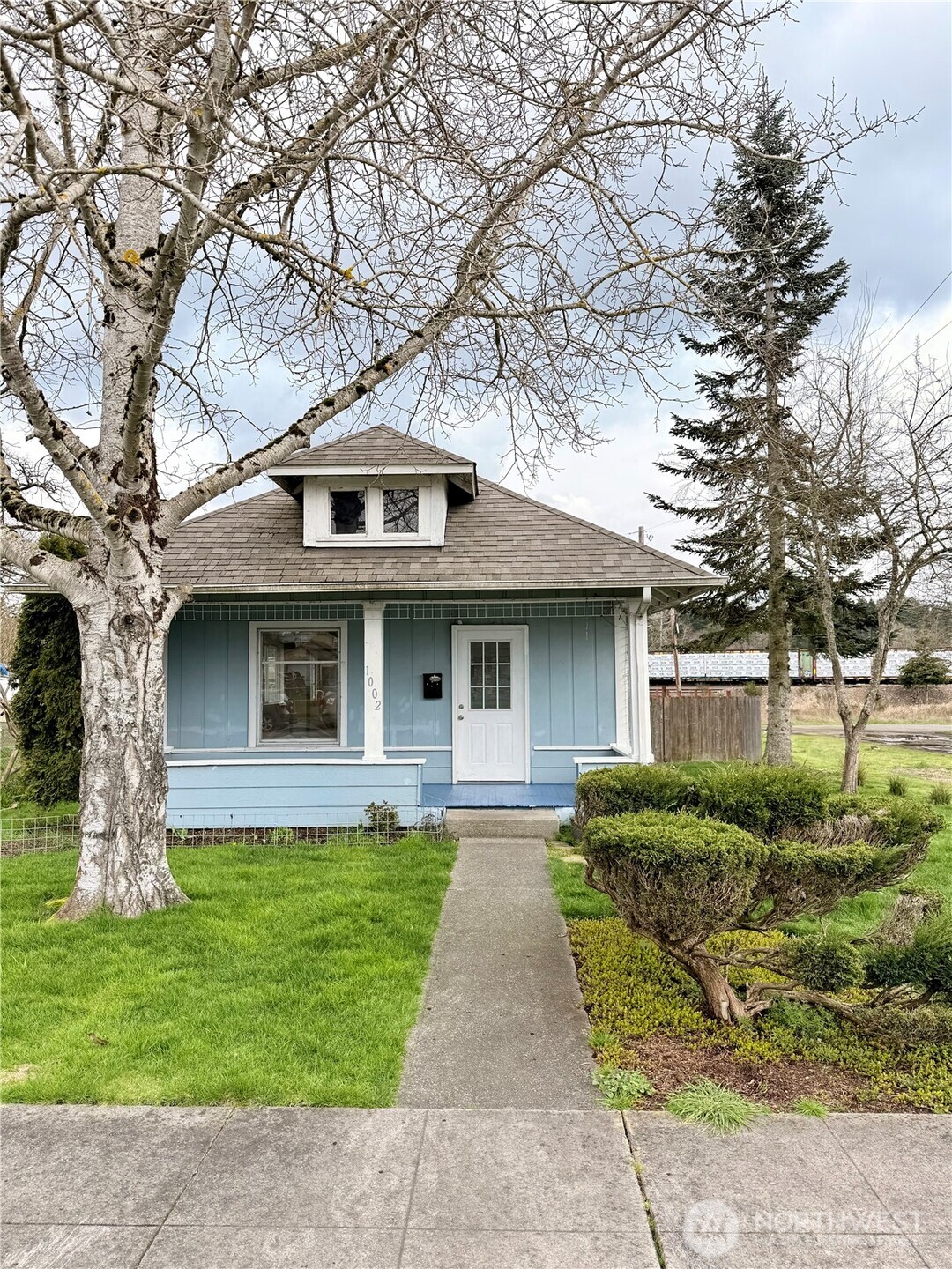Centralia High Real Estate Listings Main Image