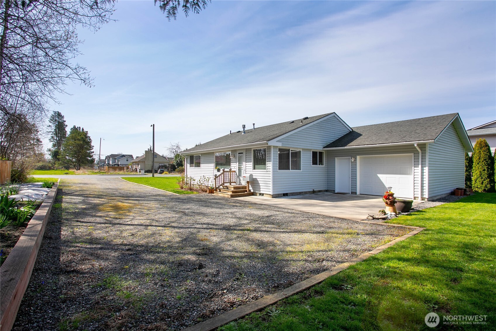 684 D Street Property Photo