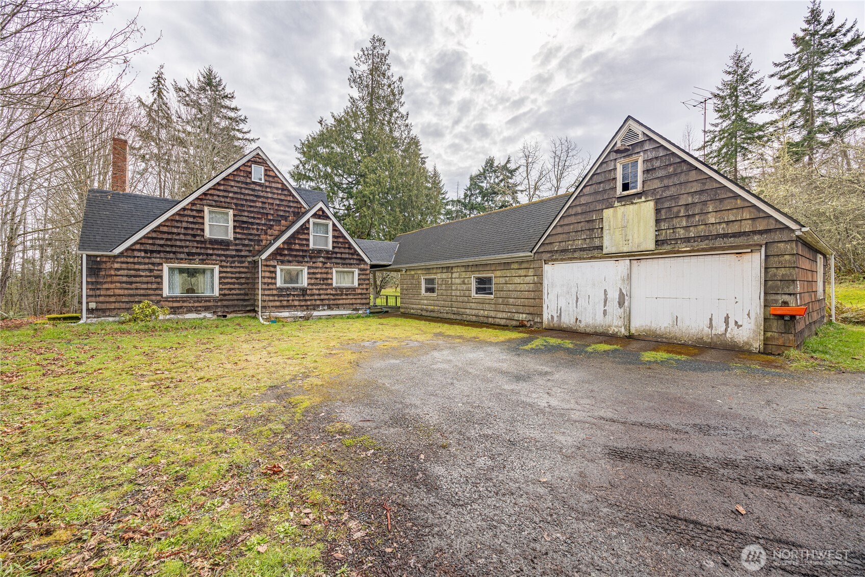 313 Doyle Road Property Photo