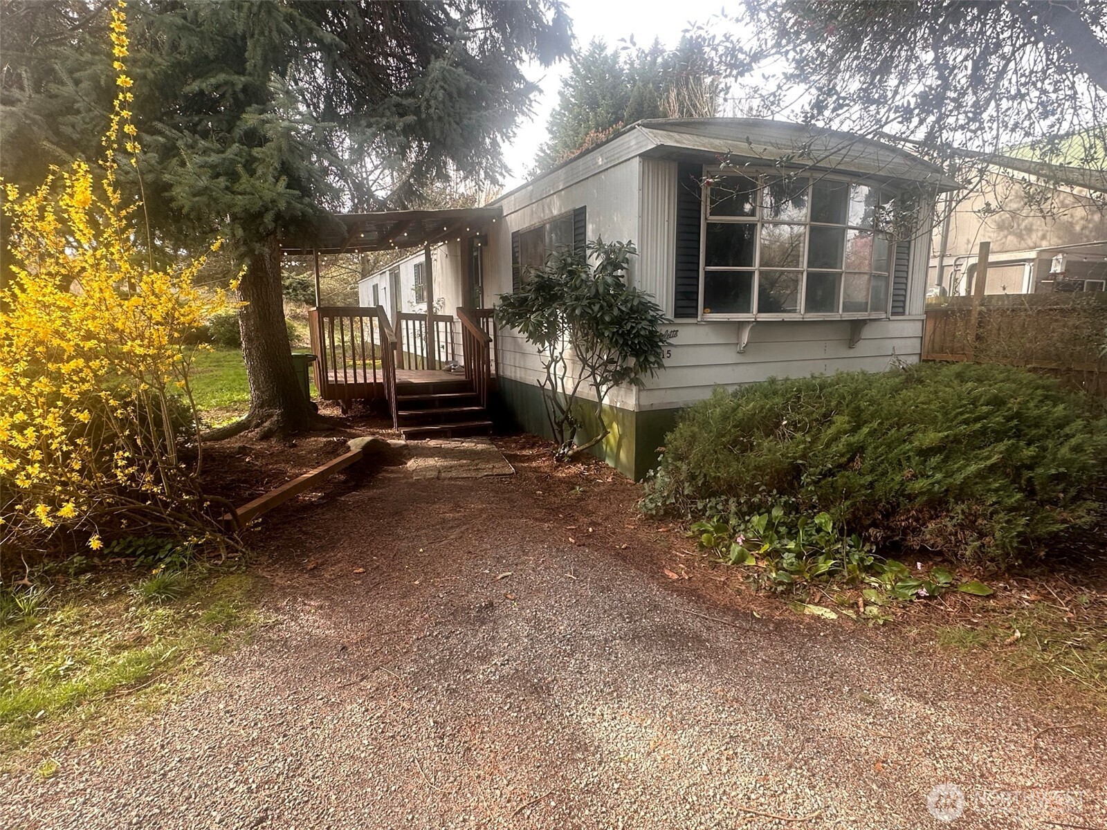 11815 40th Avenue Property Photo
