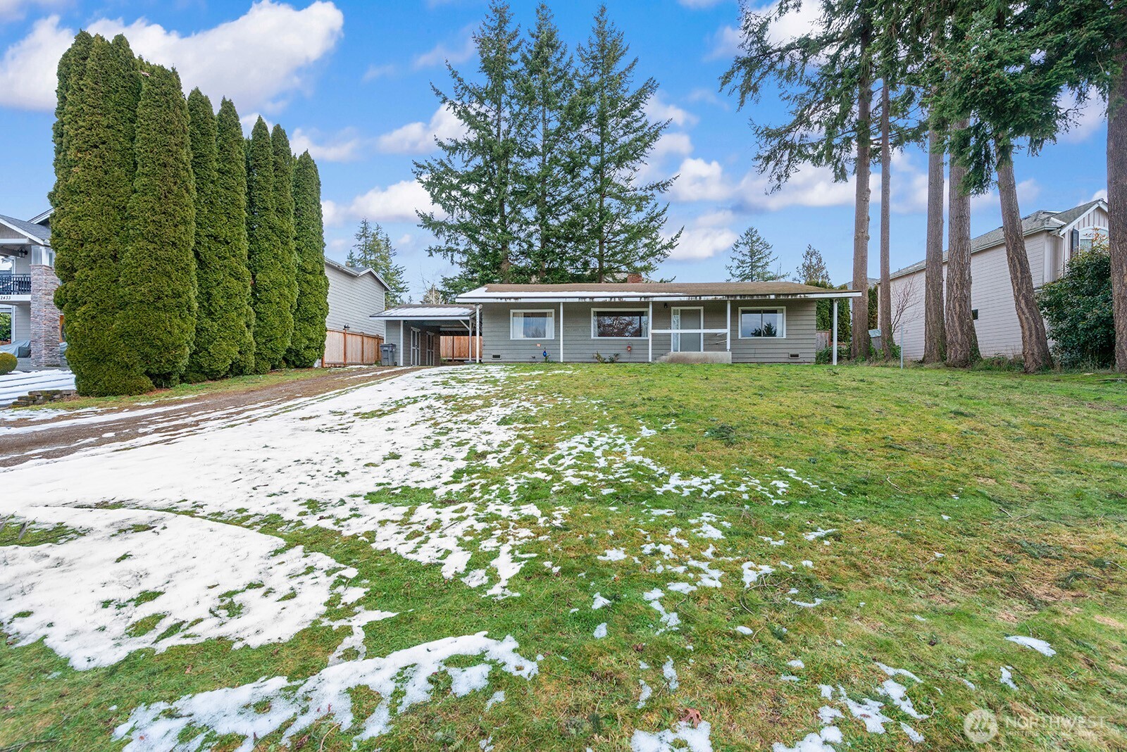 12435 Ne 104th Street Property Photo 4