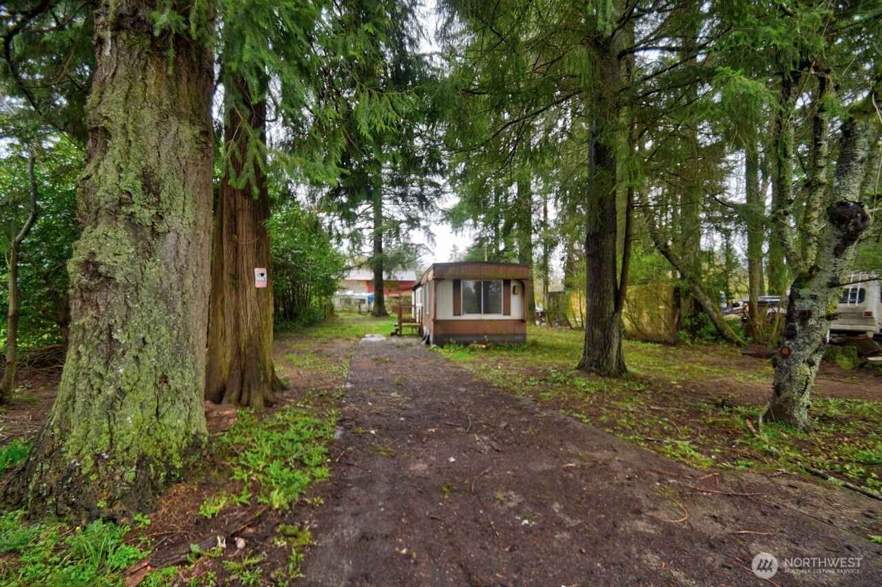 3220 80th Avenue Property Photo 4