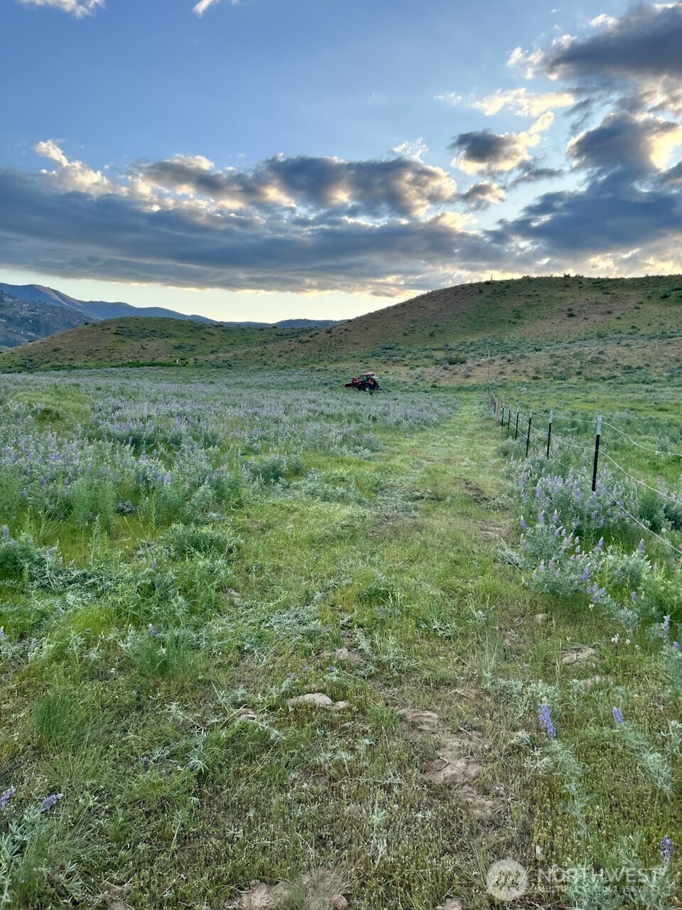 Pateros Real Estate Listings Main Image
