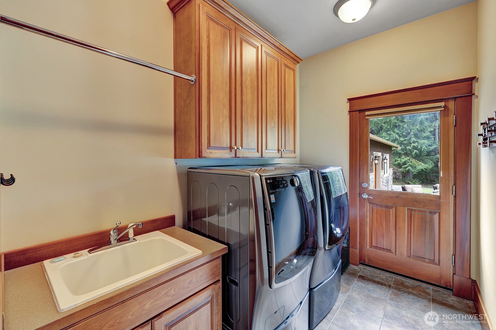 1833 297 Way Property Photo 16
