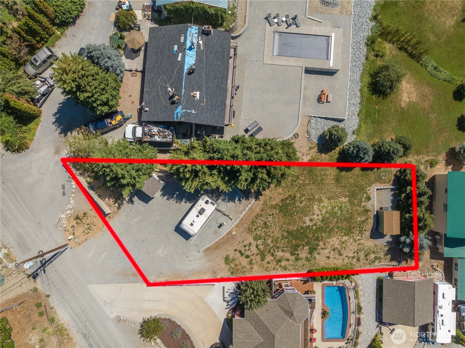 327 Lakeshore Drive Property Photo 1