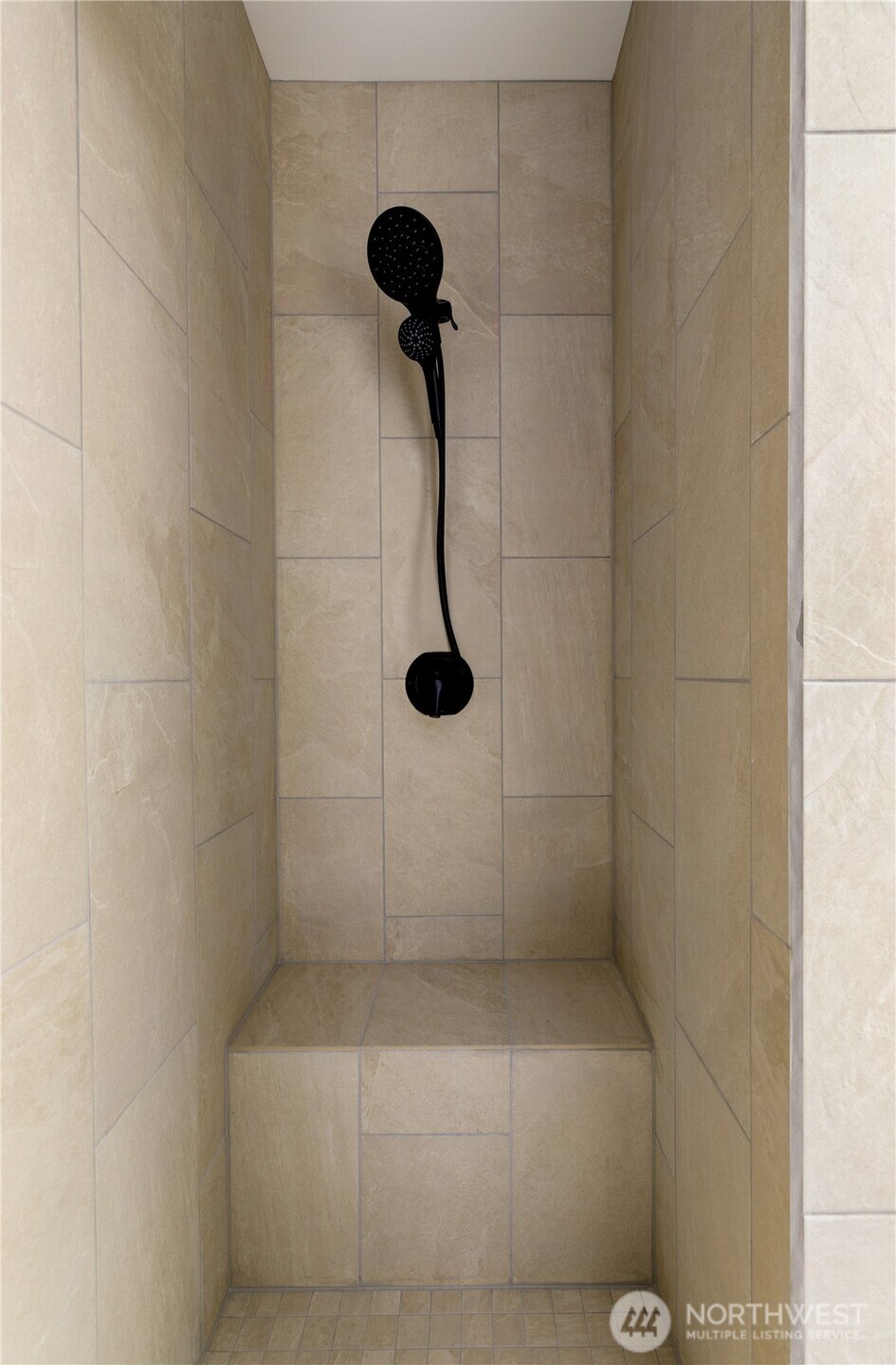 758 Nw Shire Street Property Photo 21