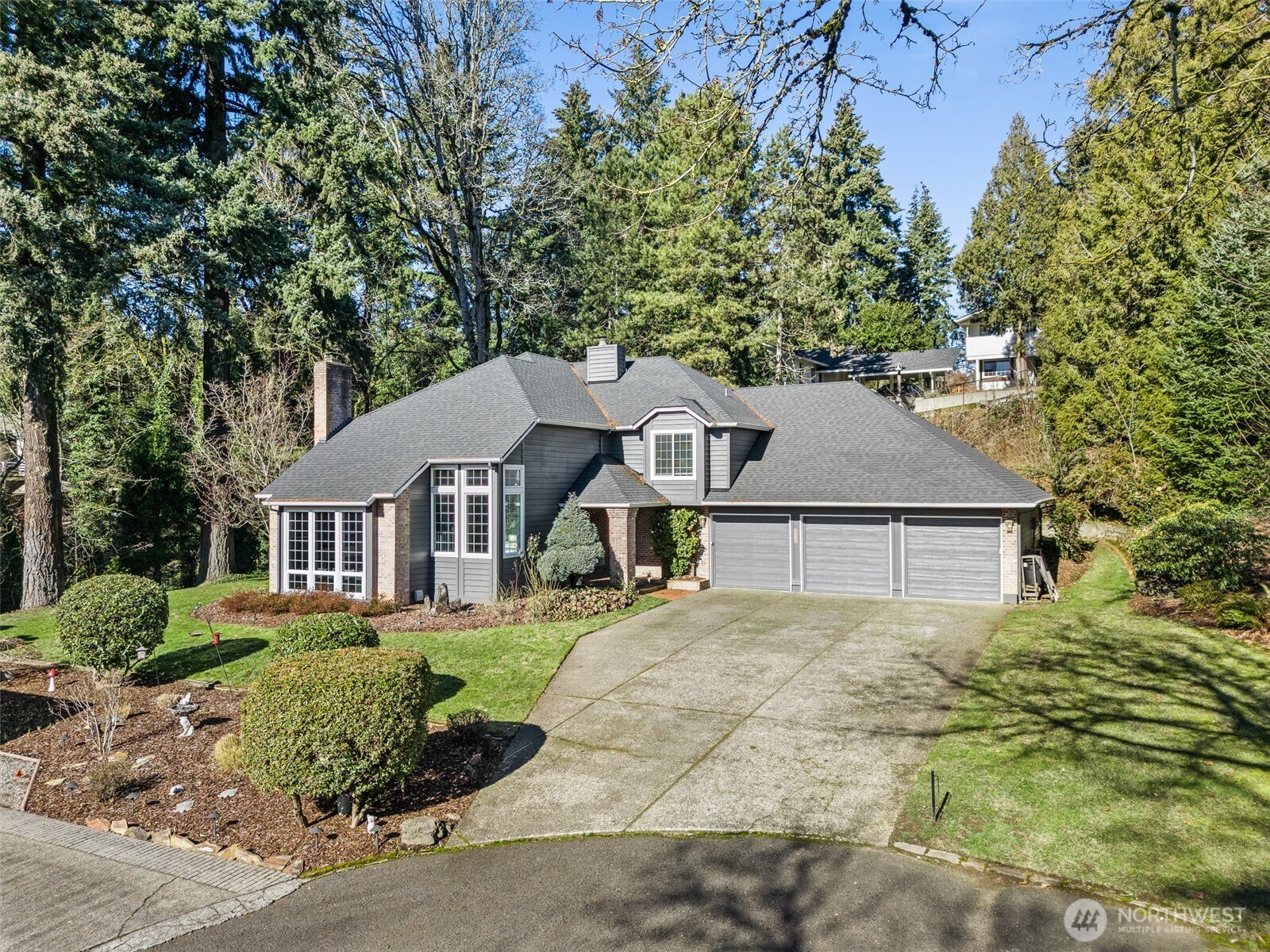 2402 Se 113th Court Property Photo