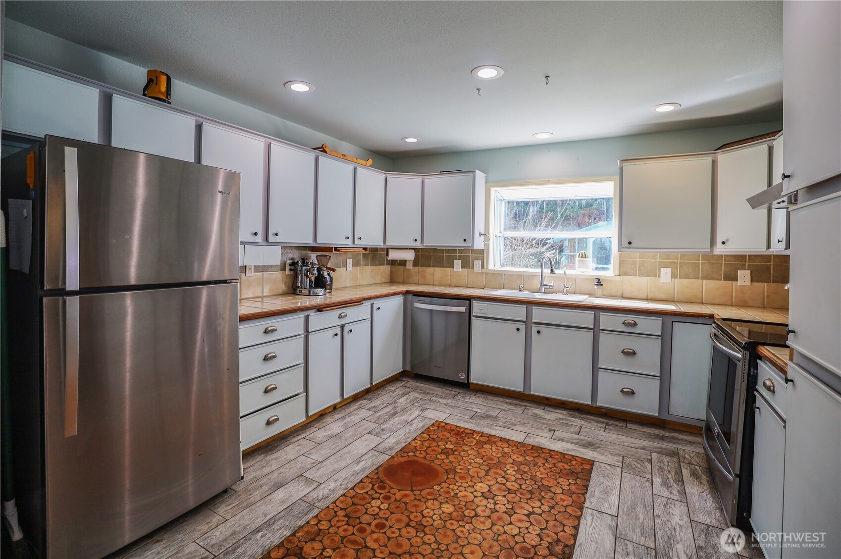 1404 Hamilton Street Property Photo 4