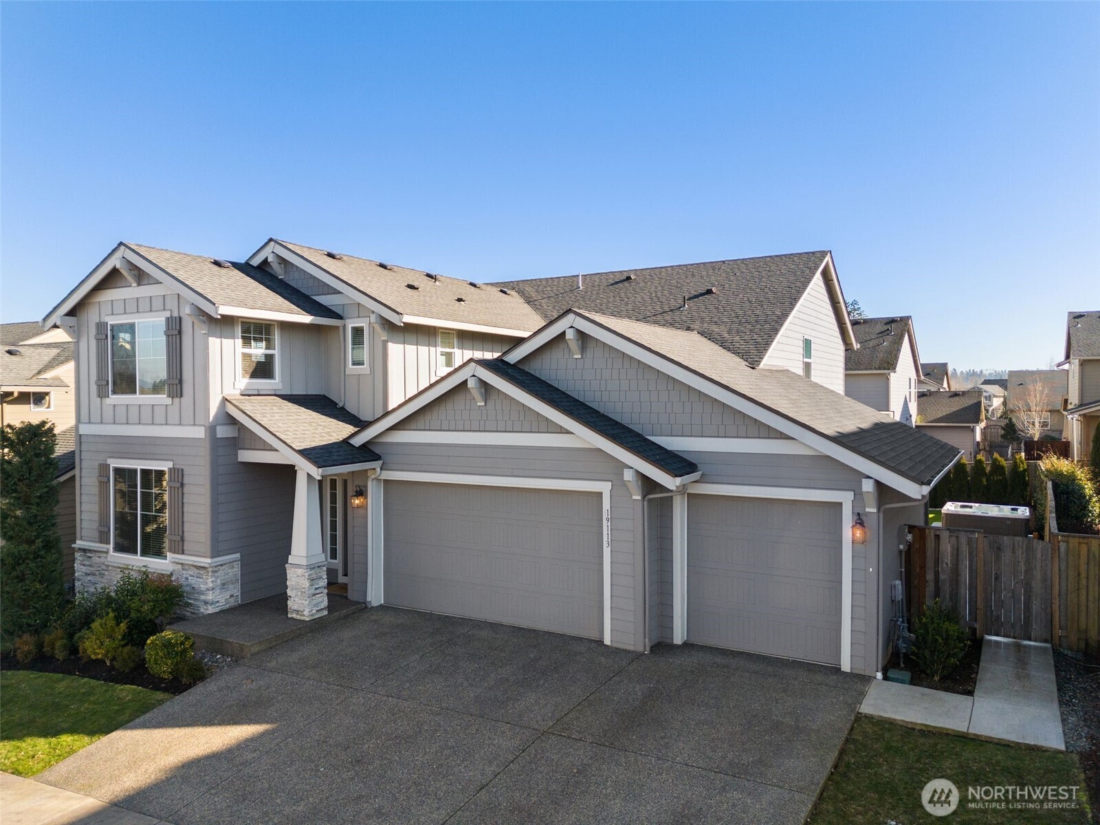 19113 Ne 25th Street Property Photo