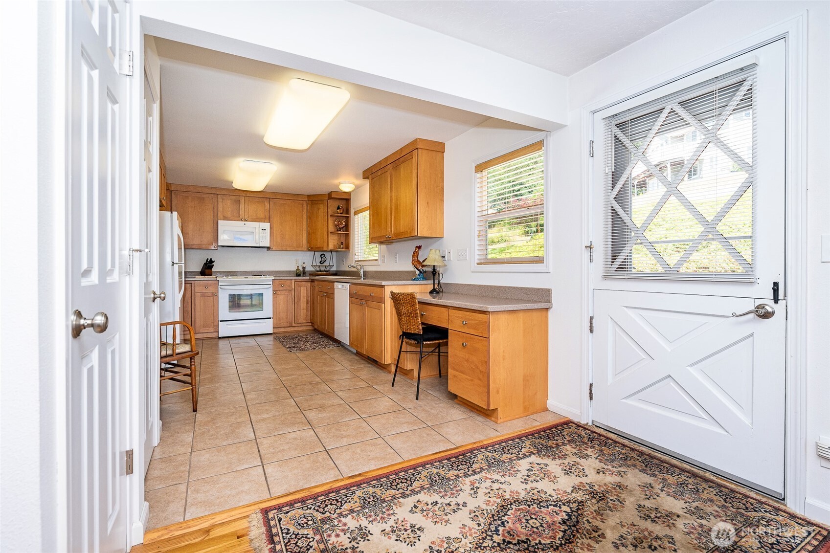 1762 S Market Boulevard Property Photo 4