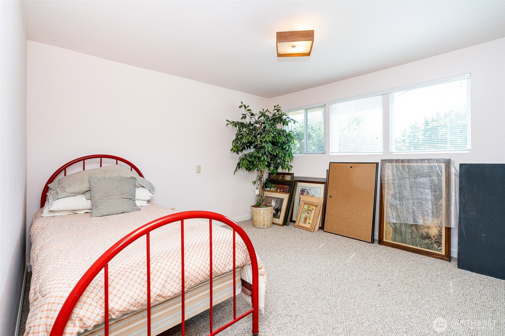 1762 S Market Boulevard Property Photo 21