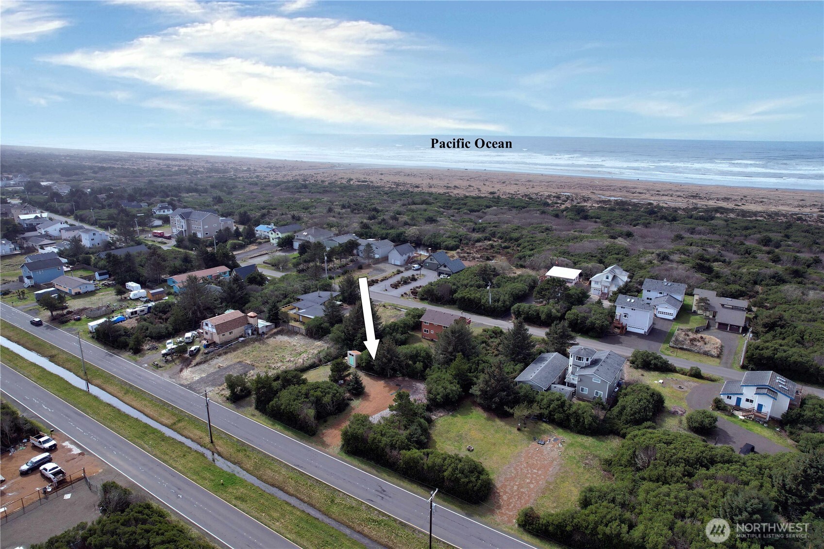 331 Ocean Shores Blvd Property Photo 5