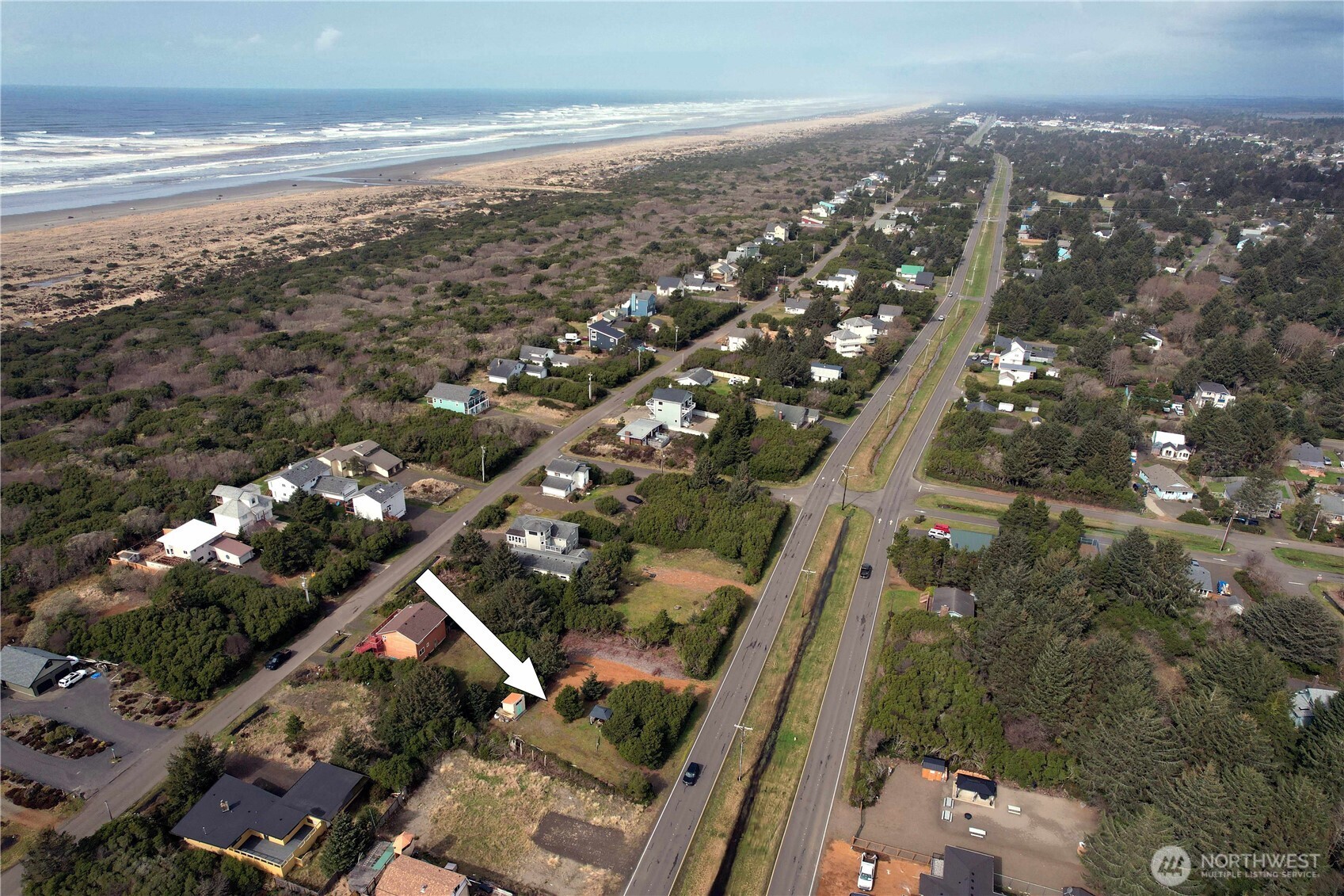 331 Ocean Shores Blvd Property Photo 6