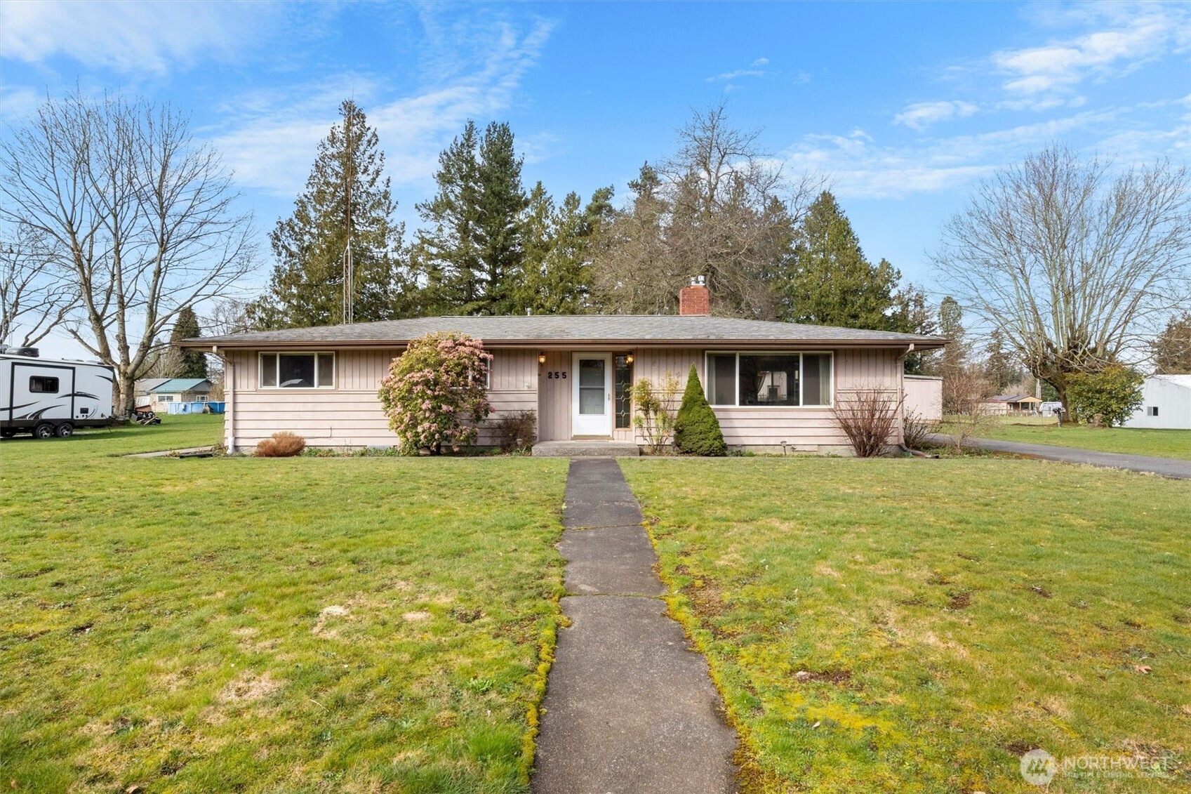 255 Pyramid Lane Property Photo