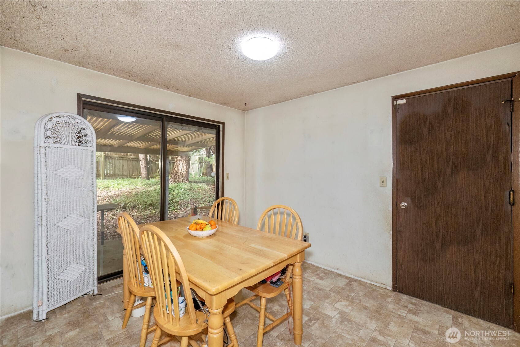 419 Ne Conifer Drive Property Photo 11