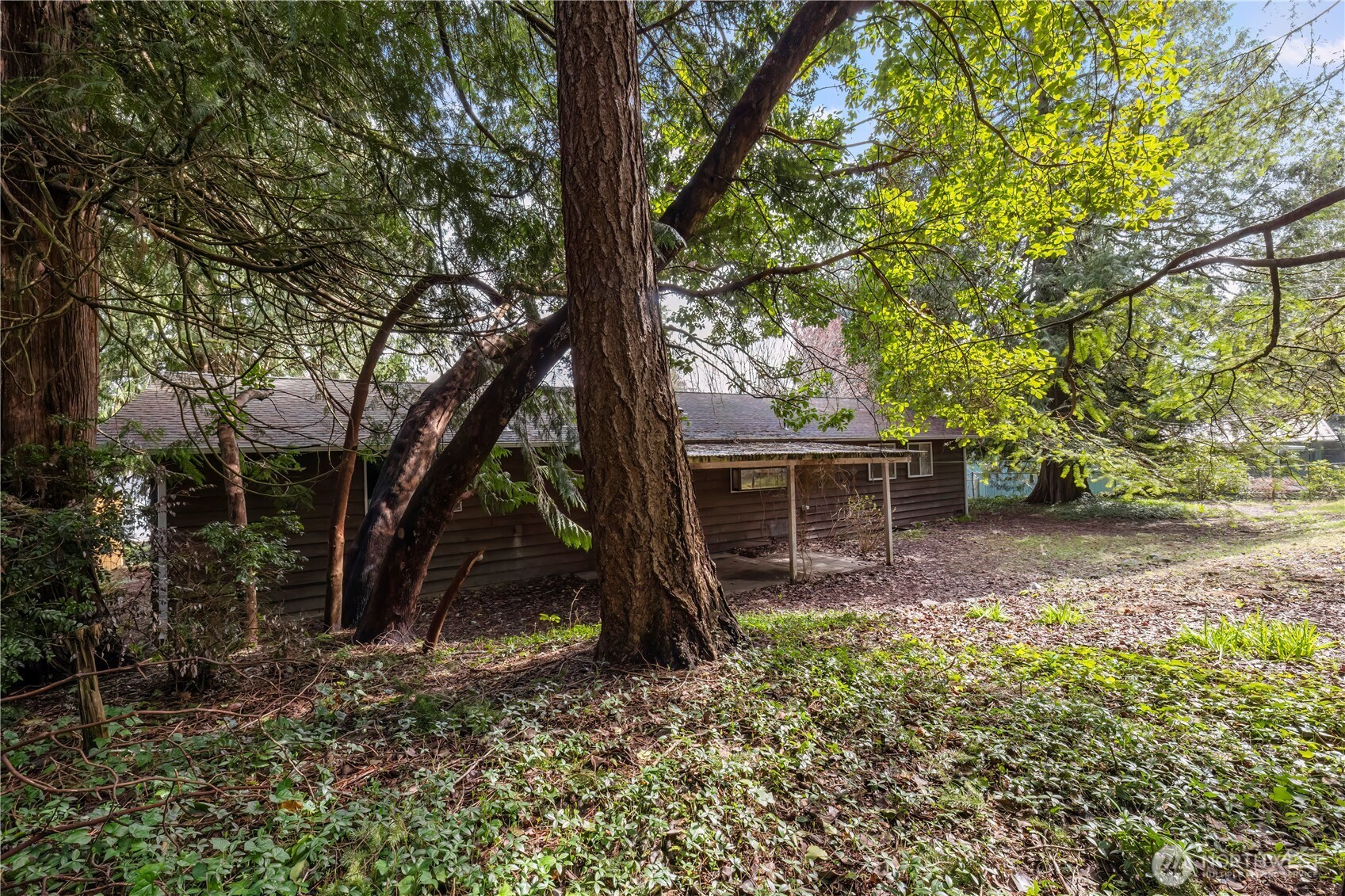 419 Ne Conifer Drive Property Photo 25