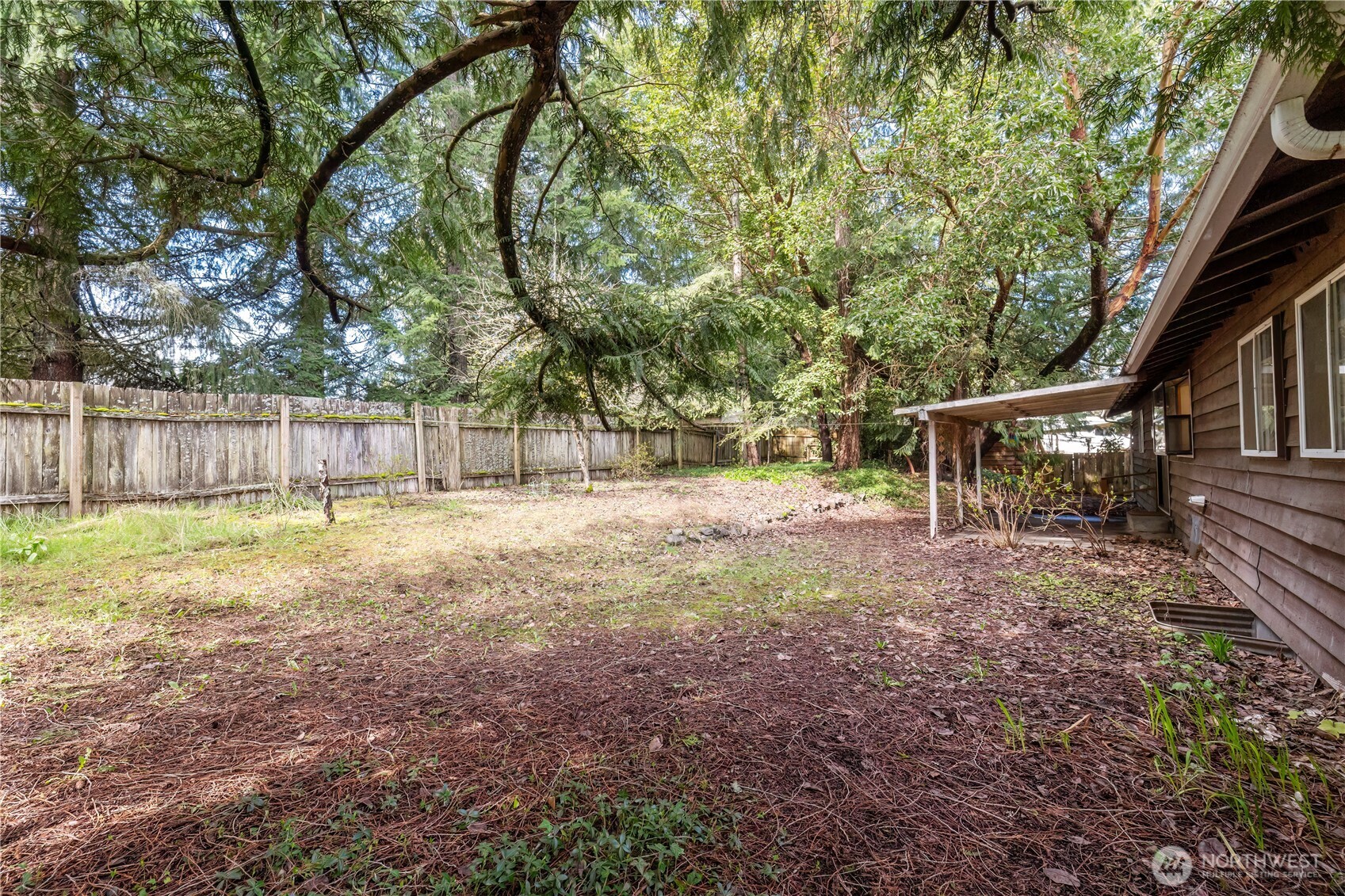 419 Ne Conifer Drive Property Photo 27