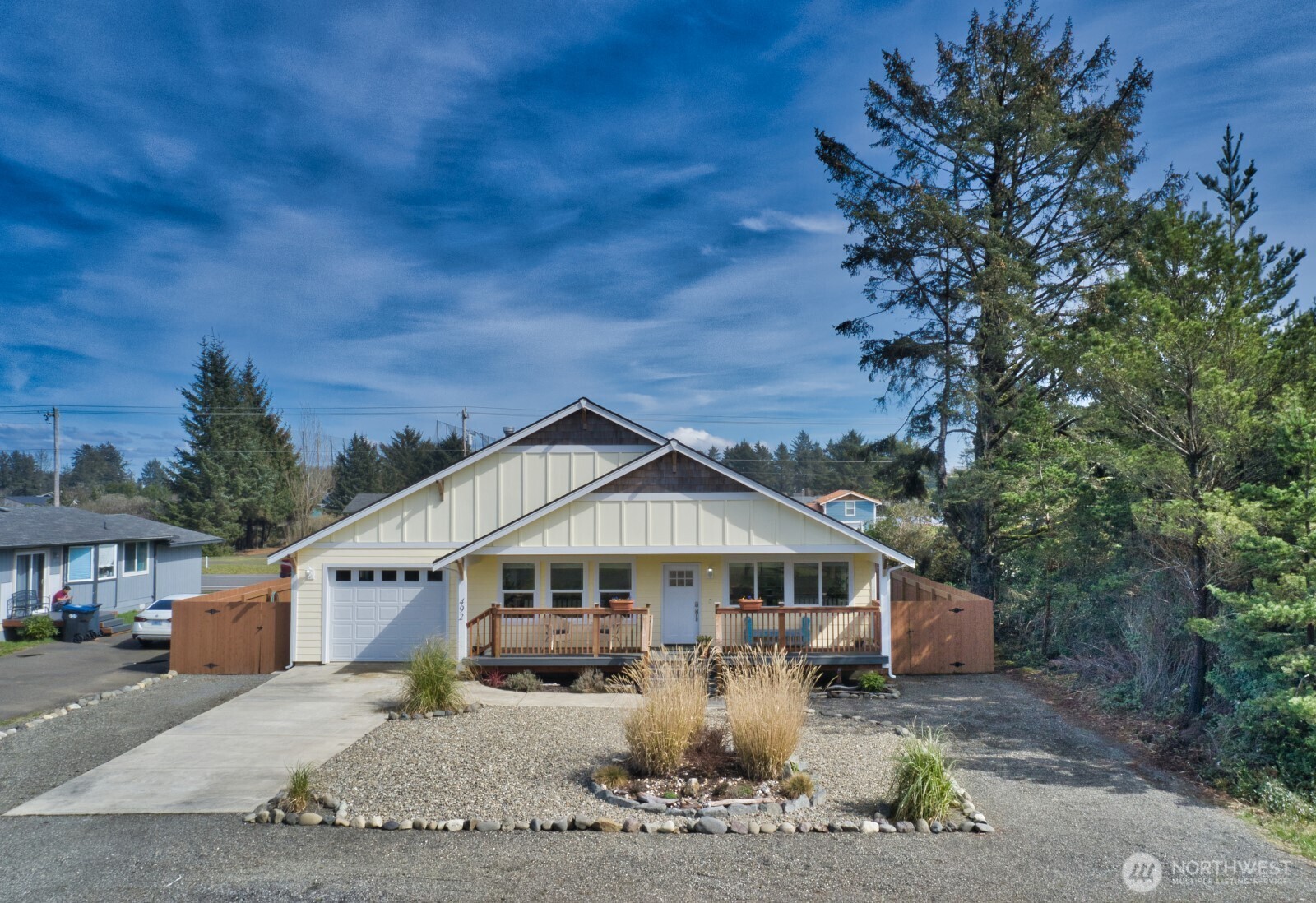 492 Ensign Avenue Property Photo 1
