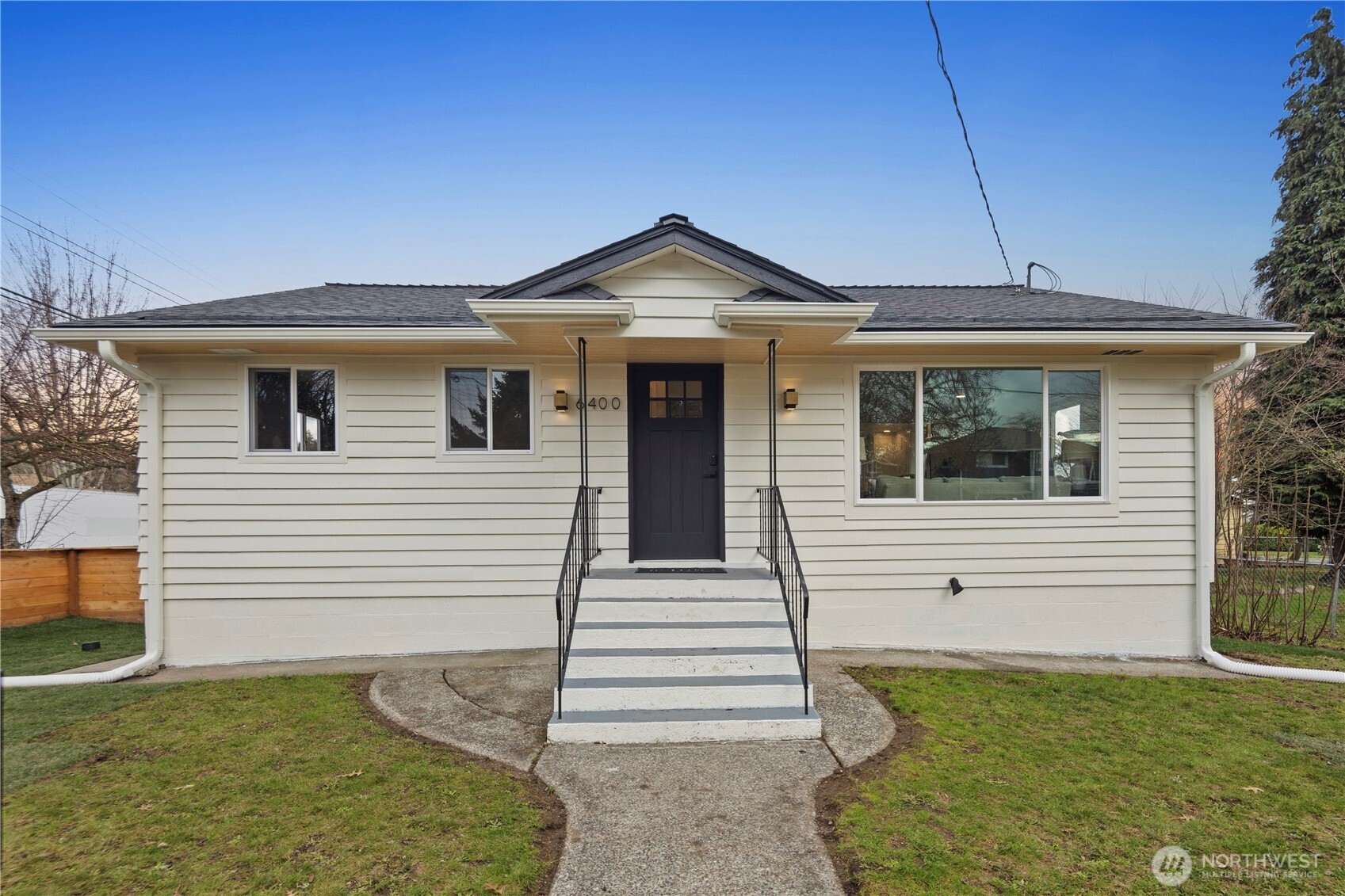 6400 44th Avenue Property Photo 1