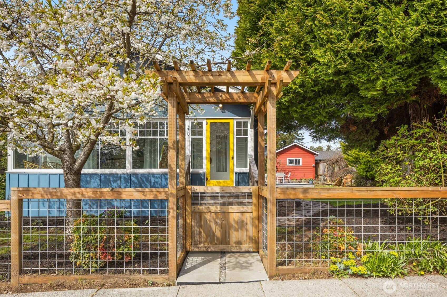 320 N 102nd Street Property Photo