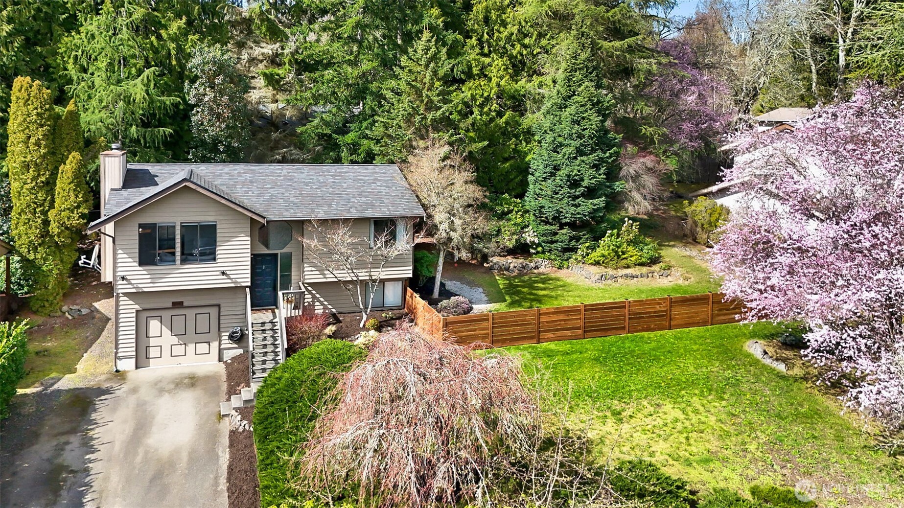 Bremerton Real Estate Listings Main Image