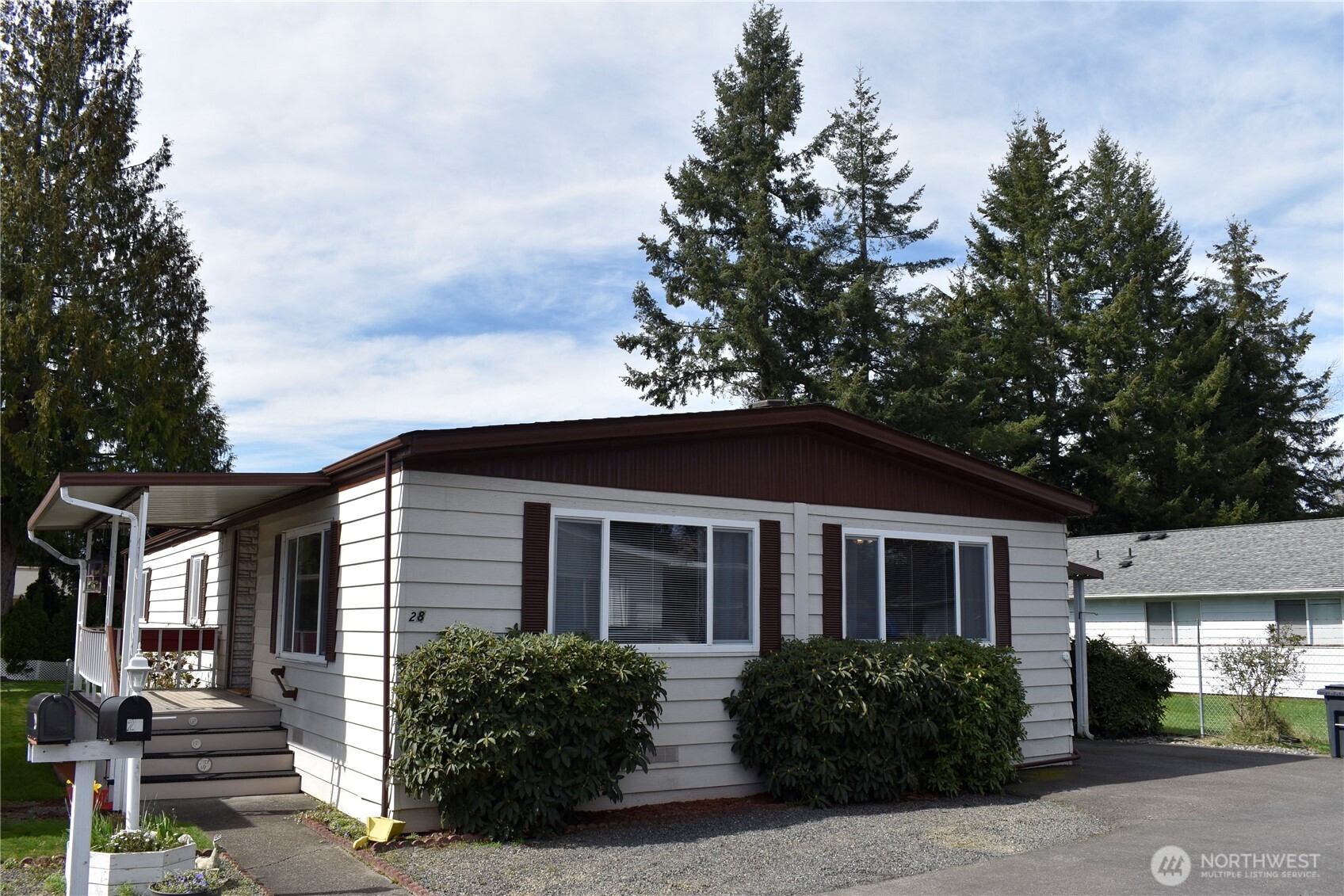 7508 47th Avenue 28 Property Photo 1